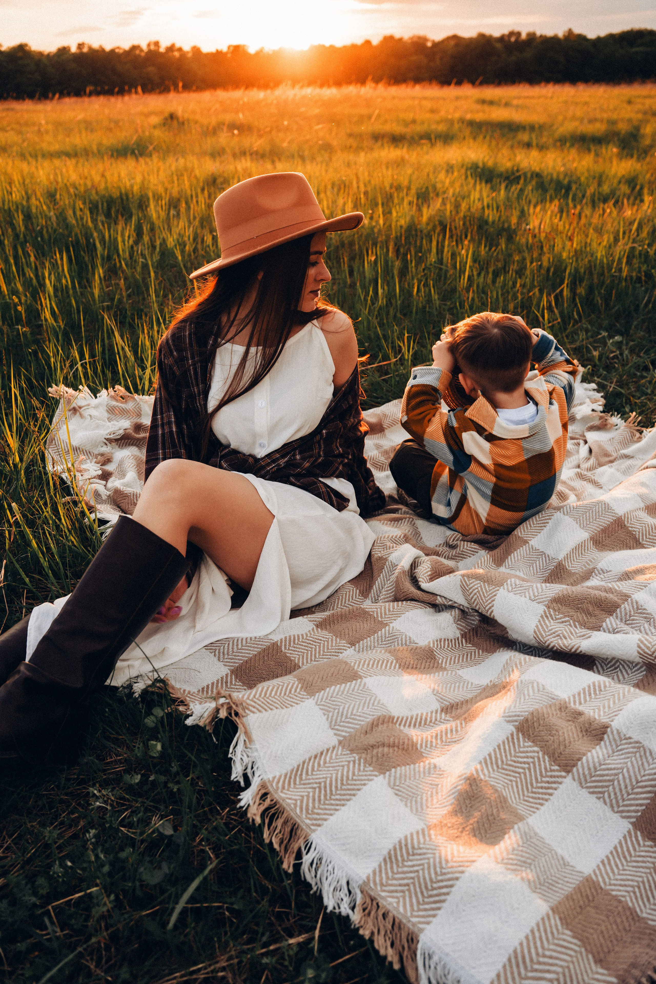 Семейная съемка на закате