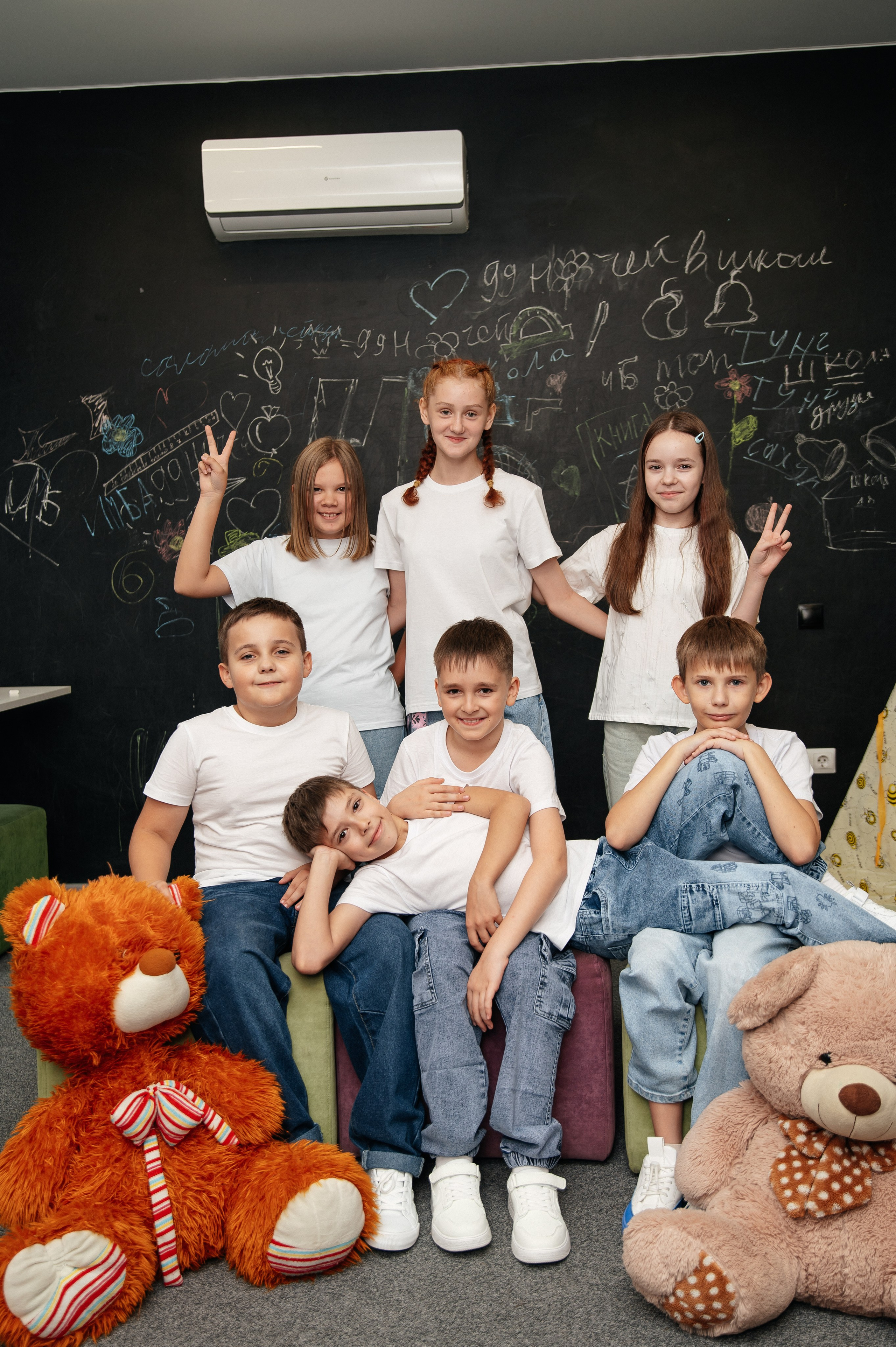 «Библиотека» 4 класс. Школьный фотограф в Свободном Анастасия Косицына