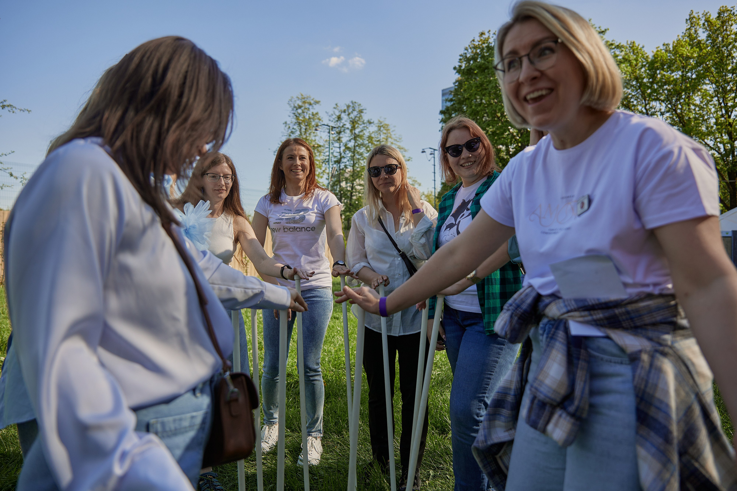 Выпускной Karneeva.online 2024. Репортажный и семейный фотограф Ухова Наталья в Москве