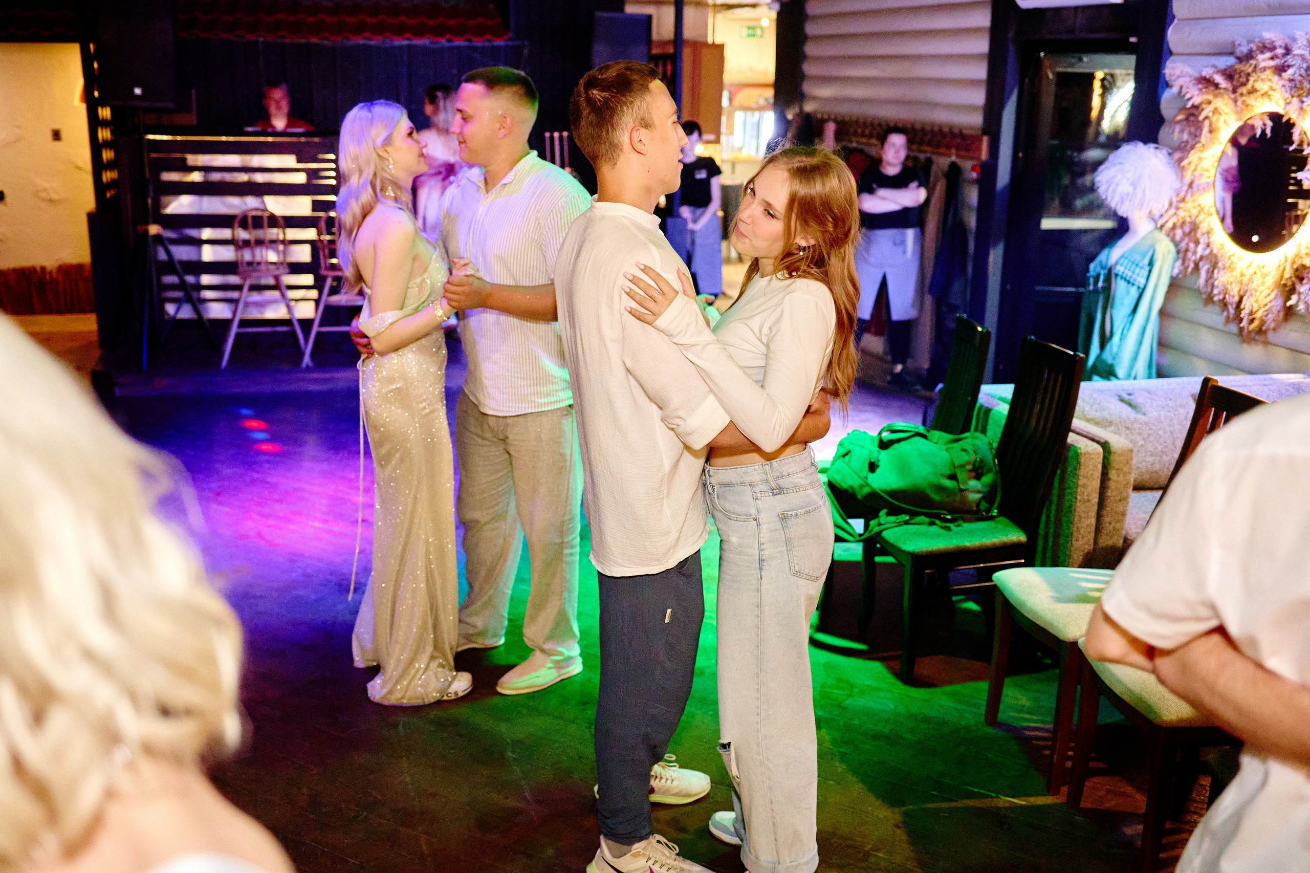 Выпускной 35 Сош. Фотограф Выпускные альбомы Таганрог Сергей Коробченко