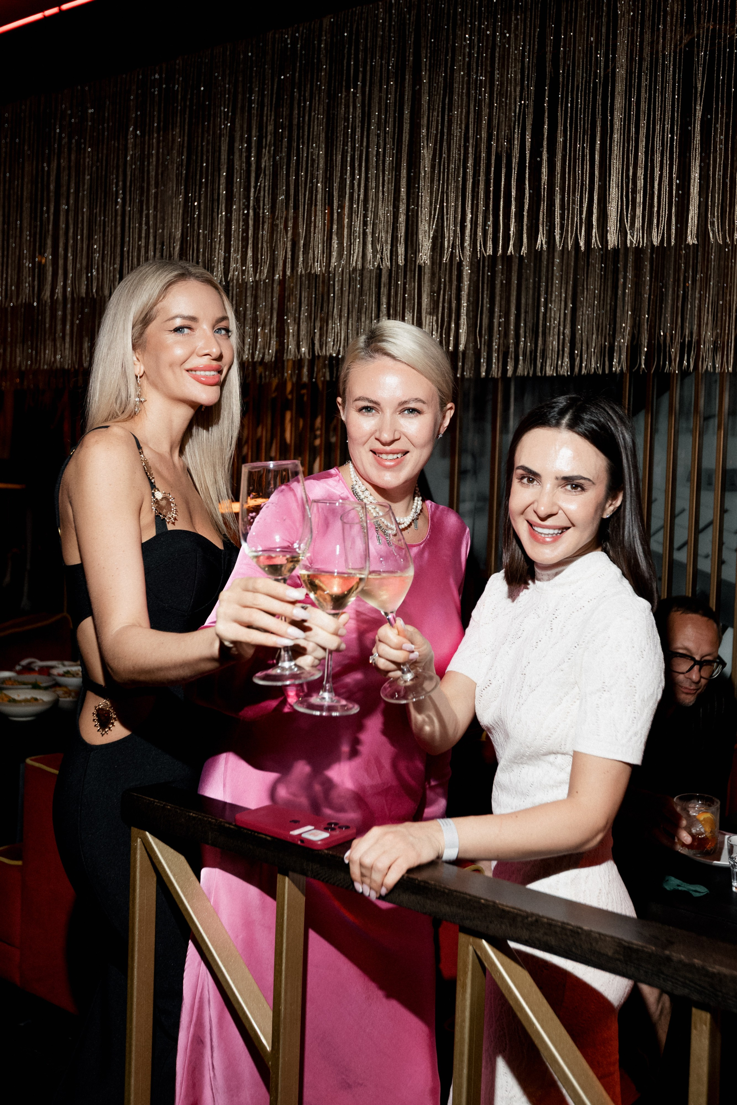 ELE AMU x PLUM — Показ новой коллекции брендов. СВОИ. ФОТООТЧЕТЫ-СОБЫТИЯ-МЕСТА