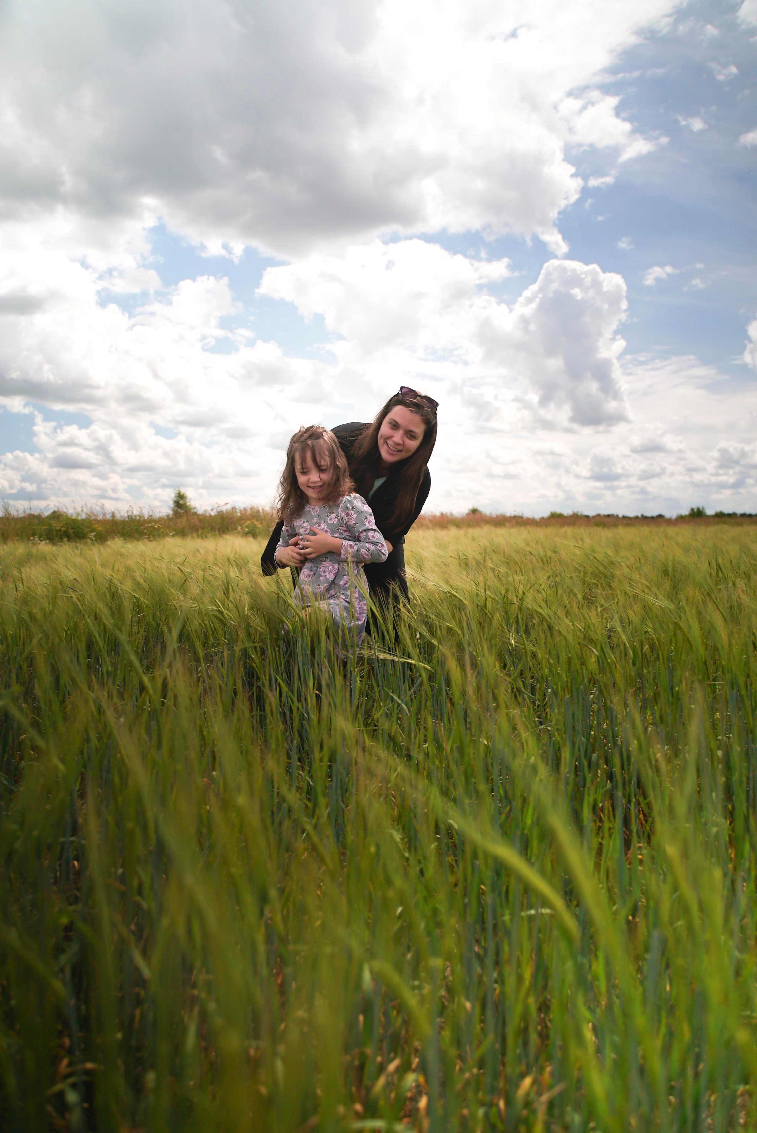 Снимаю вашу семью дома, в парке или в полях. Видеограф Осинина Татьяна — видеосъемка в Москве