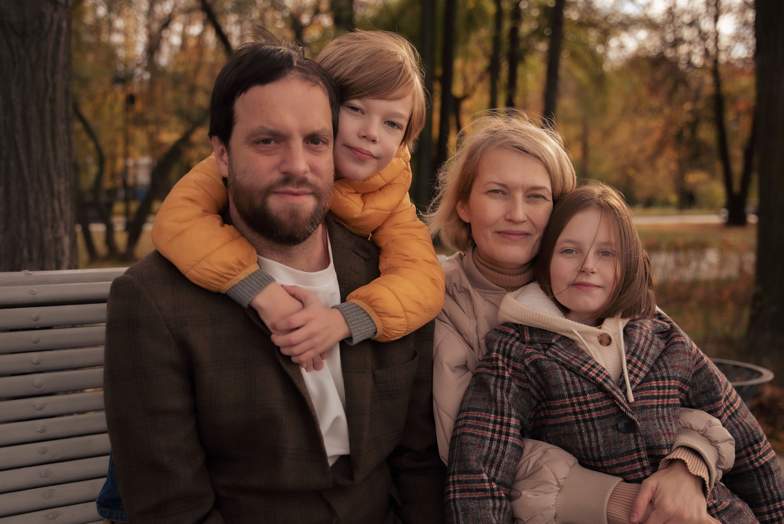 Осенняя фотосессия семьи в парке Речной вокзал. Видеограф Осинина Татьяна — видеосъемка в Москве