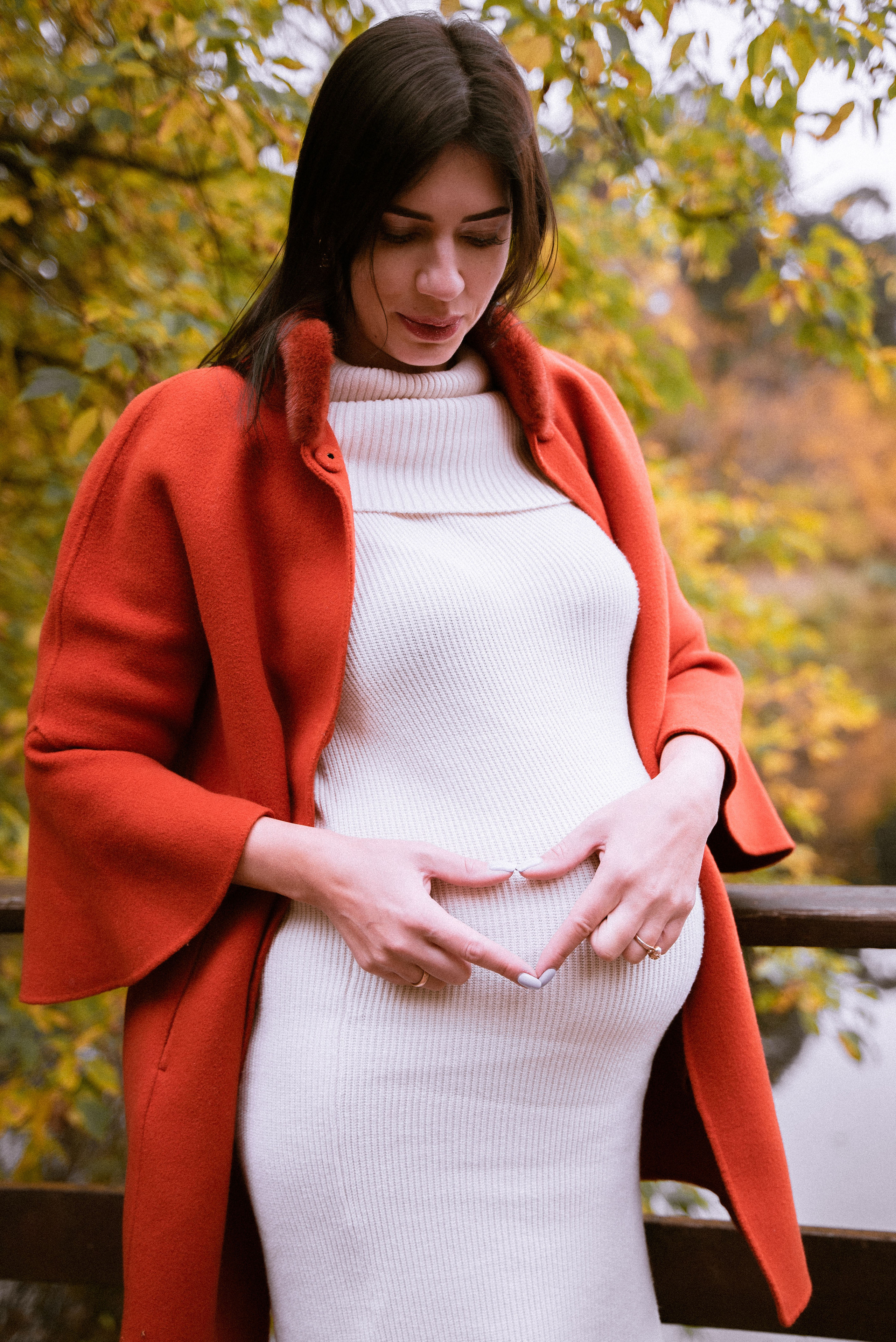 Снимаю трогательные фото самого важного периоду мамы. Видеограф Осинина Татьяна — видеосъемка в Москве