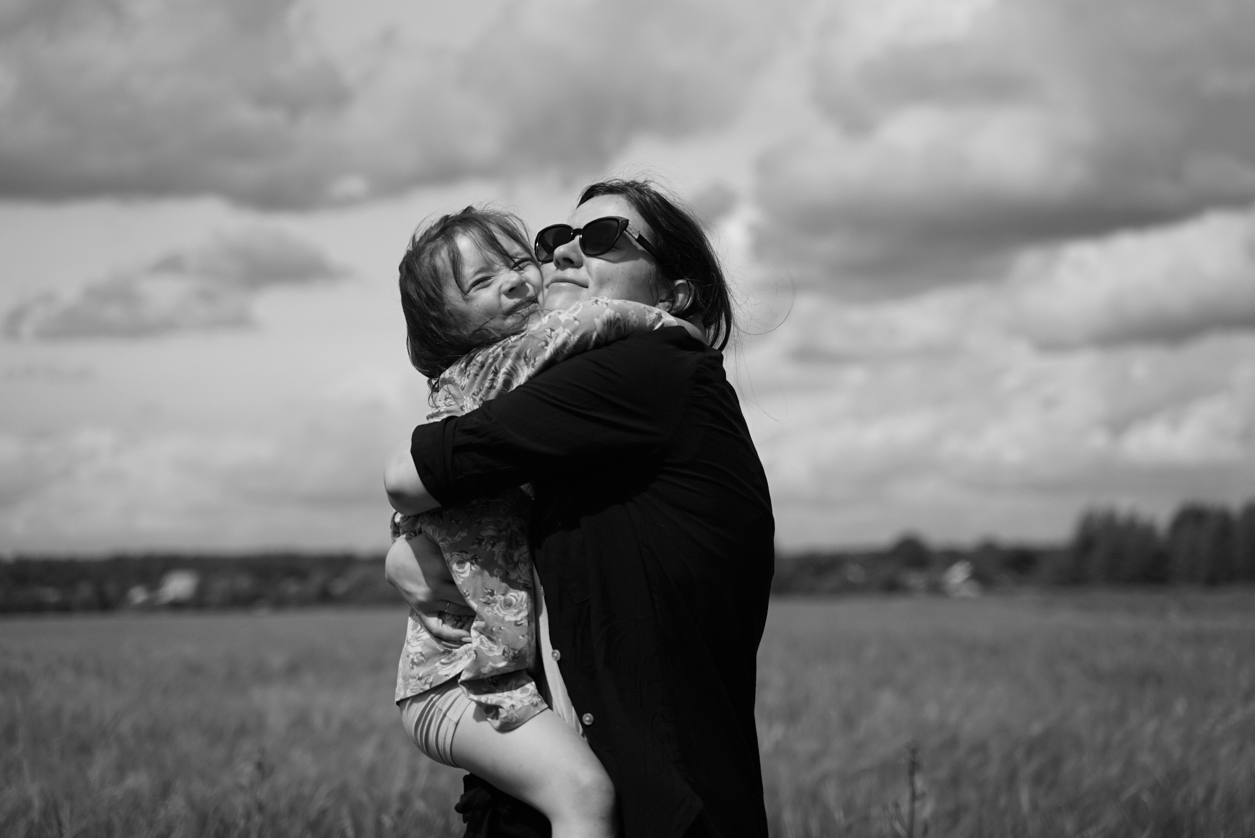 Снимаю вашу семью дома, в парке или в полях. Видеограф Осинина Татьяна — видеосъемка в Москве