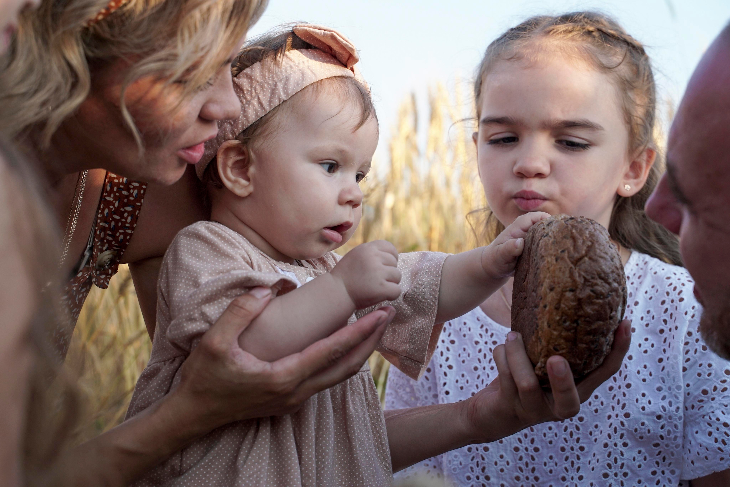 Снимаю вашу семью дома, в парке или в полях. Видеограф Осинина Татьяна — видеосъемка в Москве