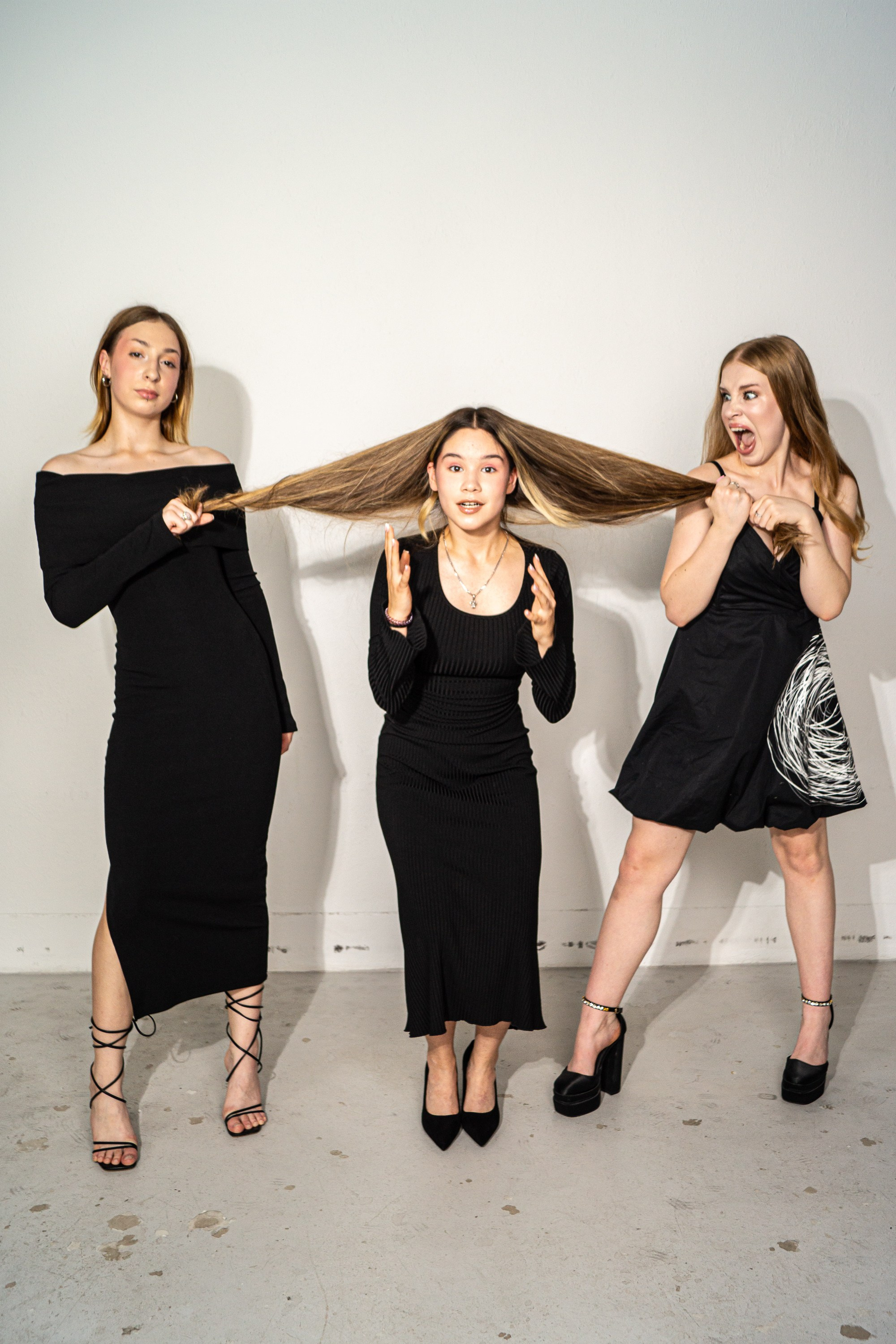 Студия (групповая съемка). Разноплановый фотограф в Москве