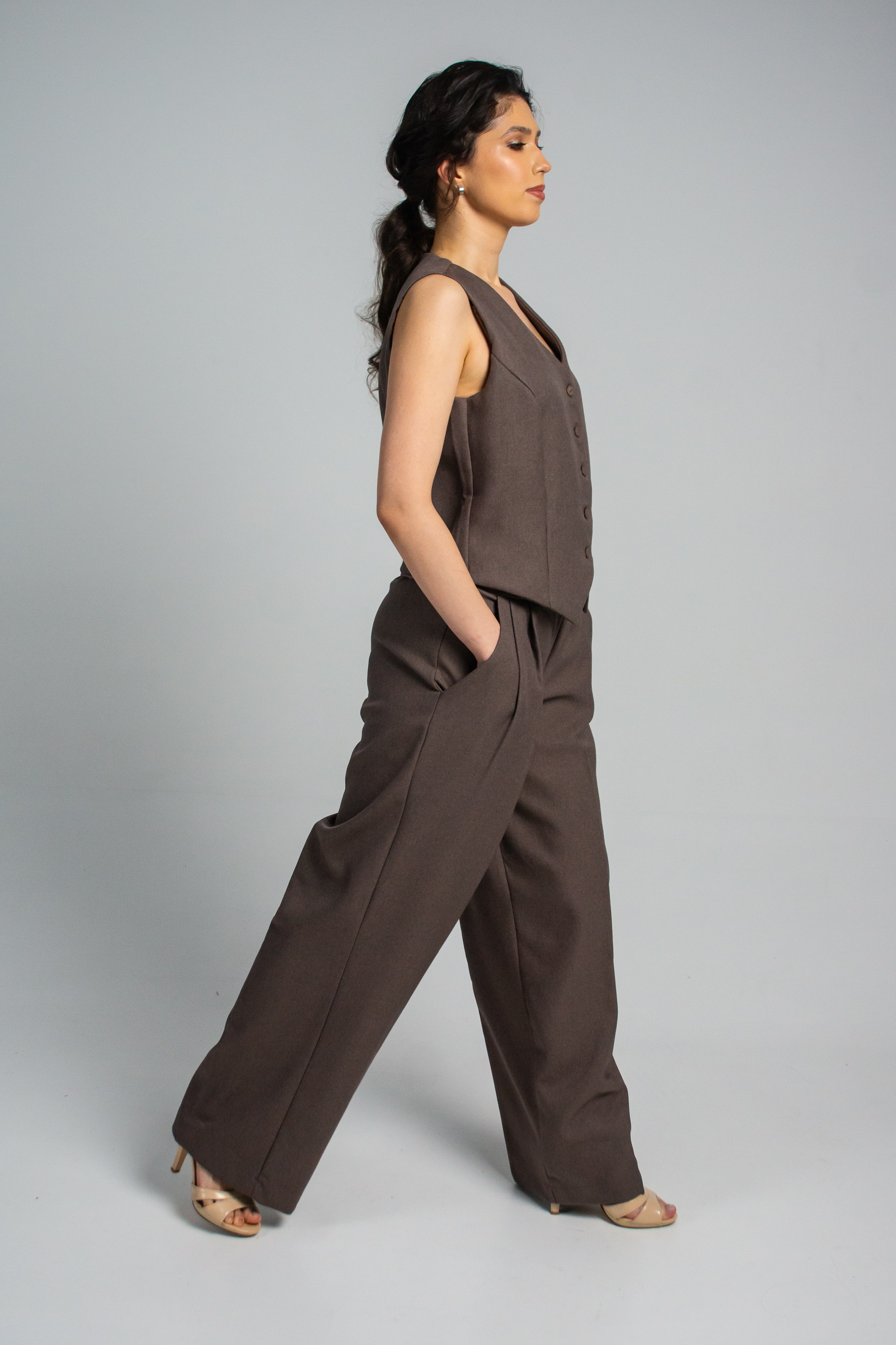 Студия (съемка для маркетплейса). Разноплановый фотограф в Москве