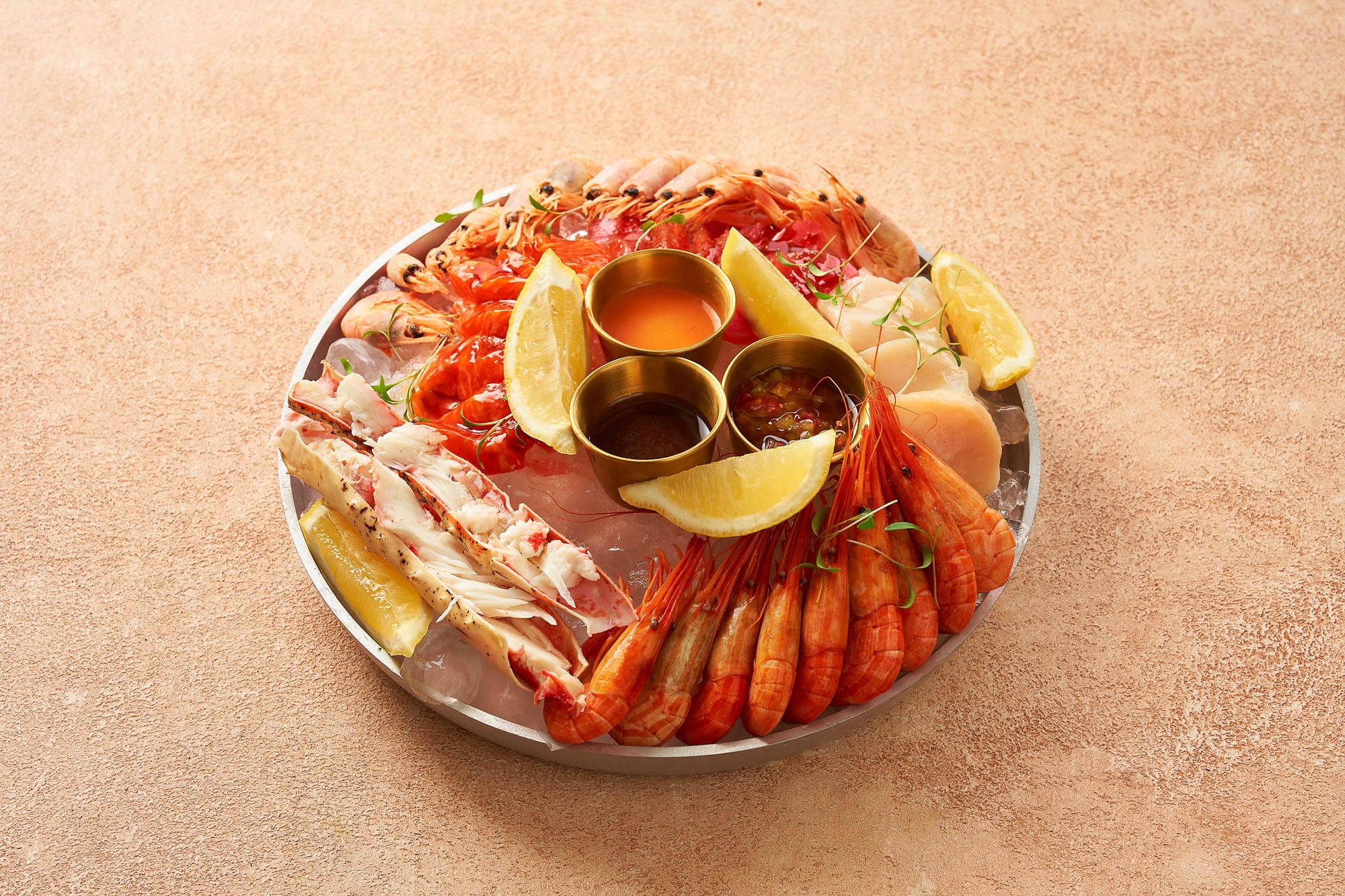 Каталожная съёмка. FOODCASE — дизайн, айдентика, фото и видео для ресторанов и food-брендов