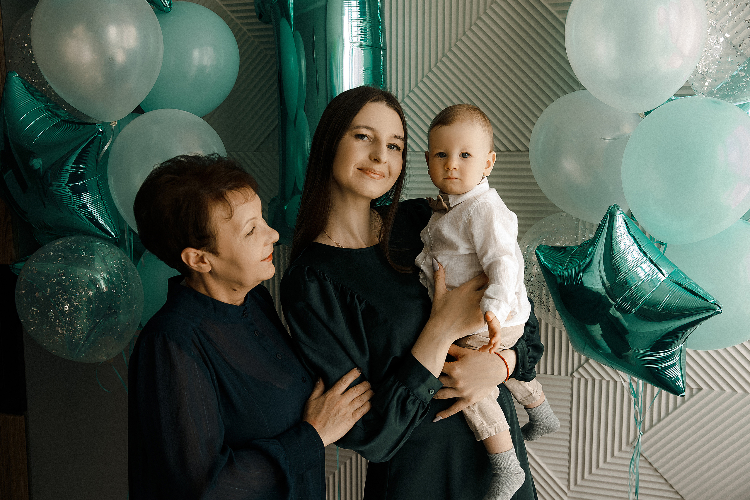 Первый день рождения дома. Свадебный и семейный фотограф в Саратове Виолетта Привалова