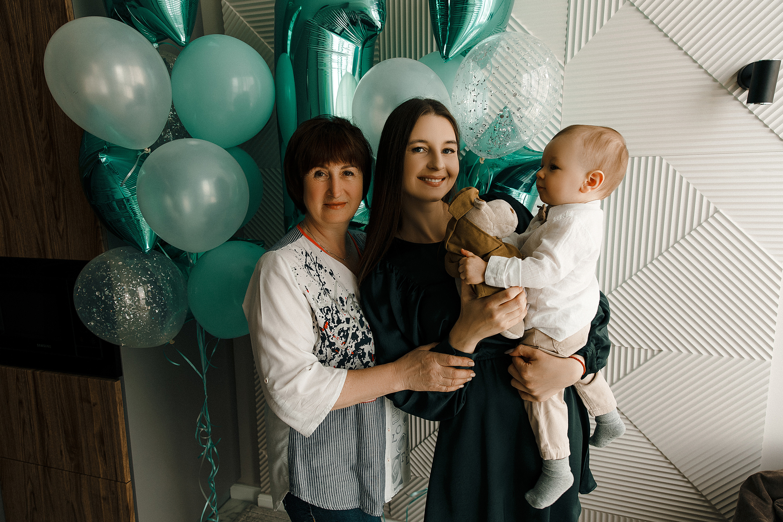 Первый день рождения дома. Свадебный и семейный фотограф в Саратове Виолетта Привалова