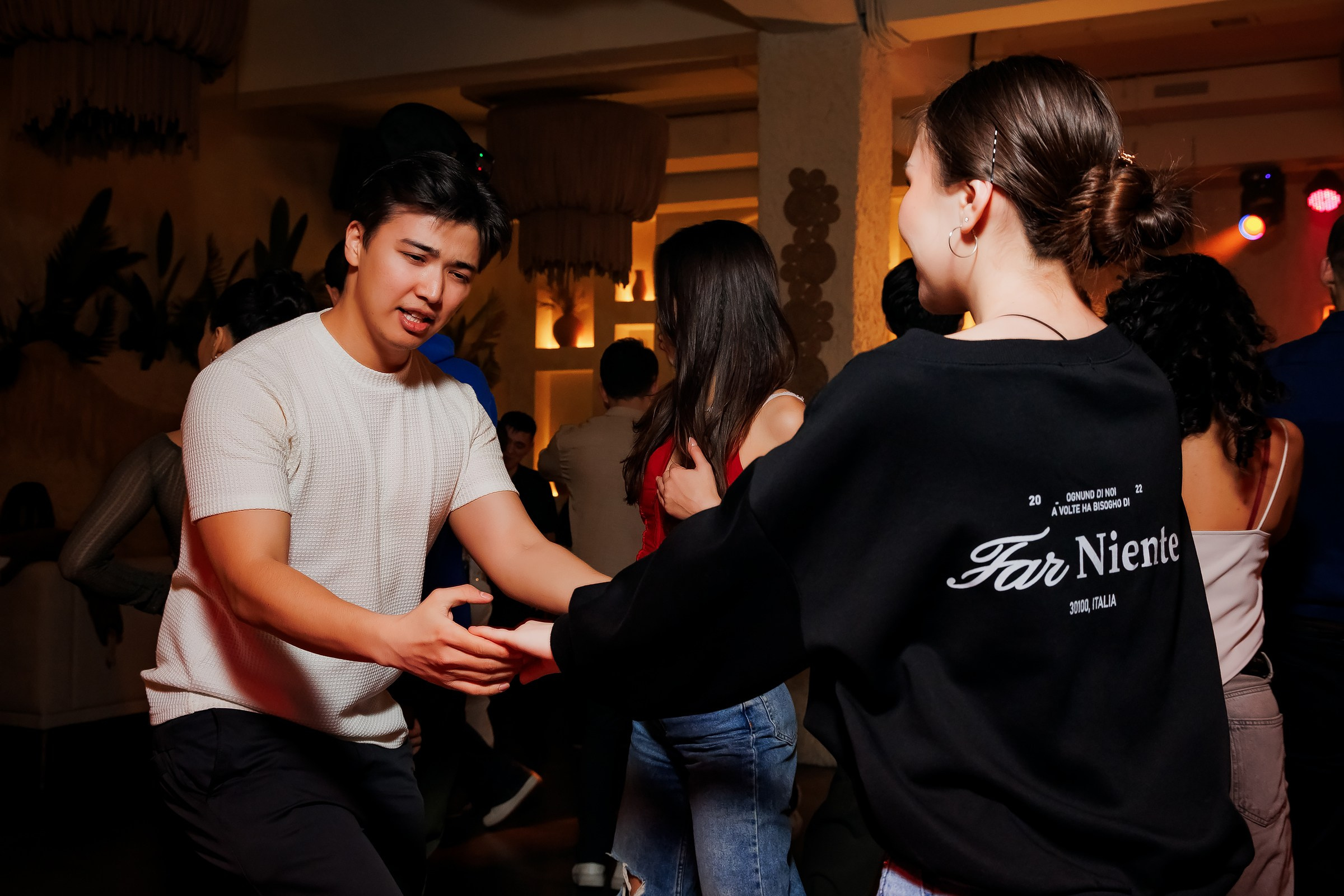 Bachata party. Репортажный фотограф в Алматы Каюпов Сержан