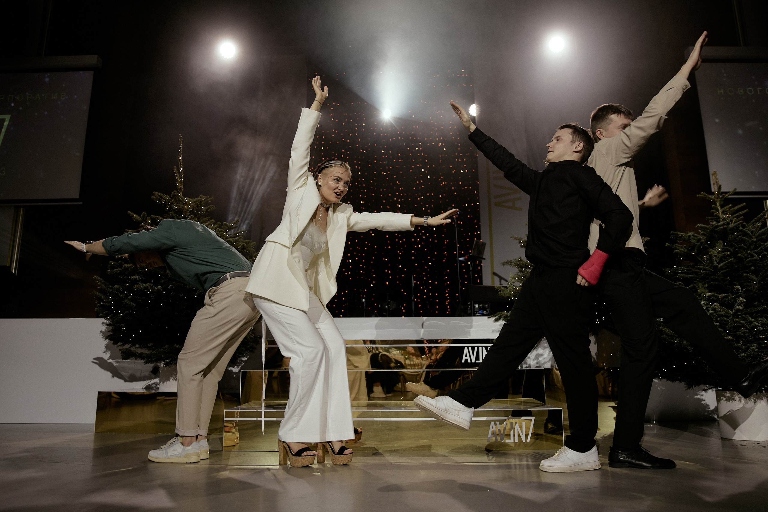 АВАЛОН. Happy New Year. Дмитрий Мазуркевич: Профессиональный Репортажный Фотограф