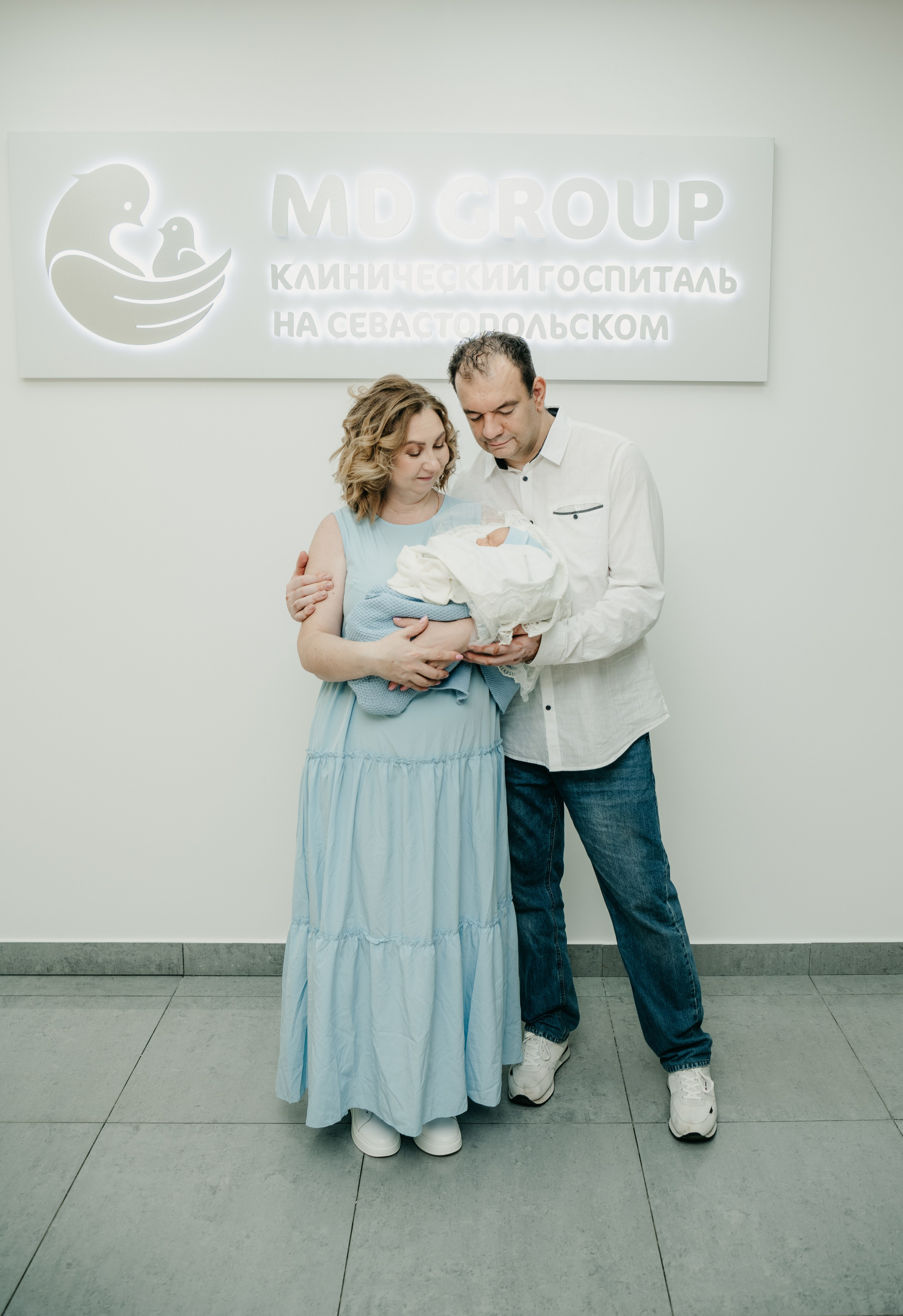Выписка Андрюши. «Мать и дитя» на Севастопольском. Фотограф на выписку из роддома в Москве и МО