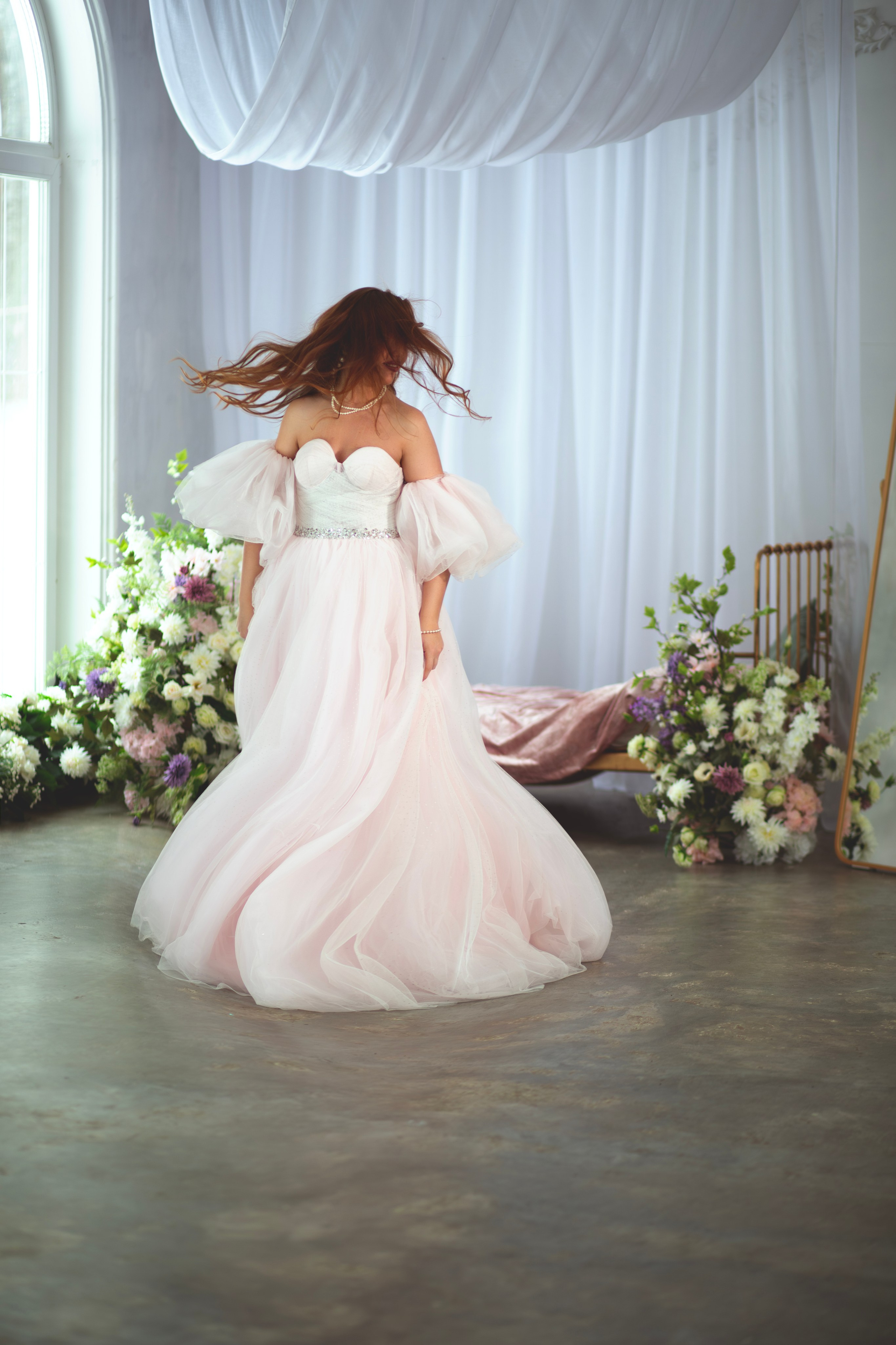 Нежность (студийная съемка). Главная