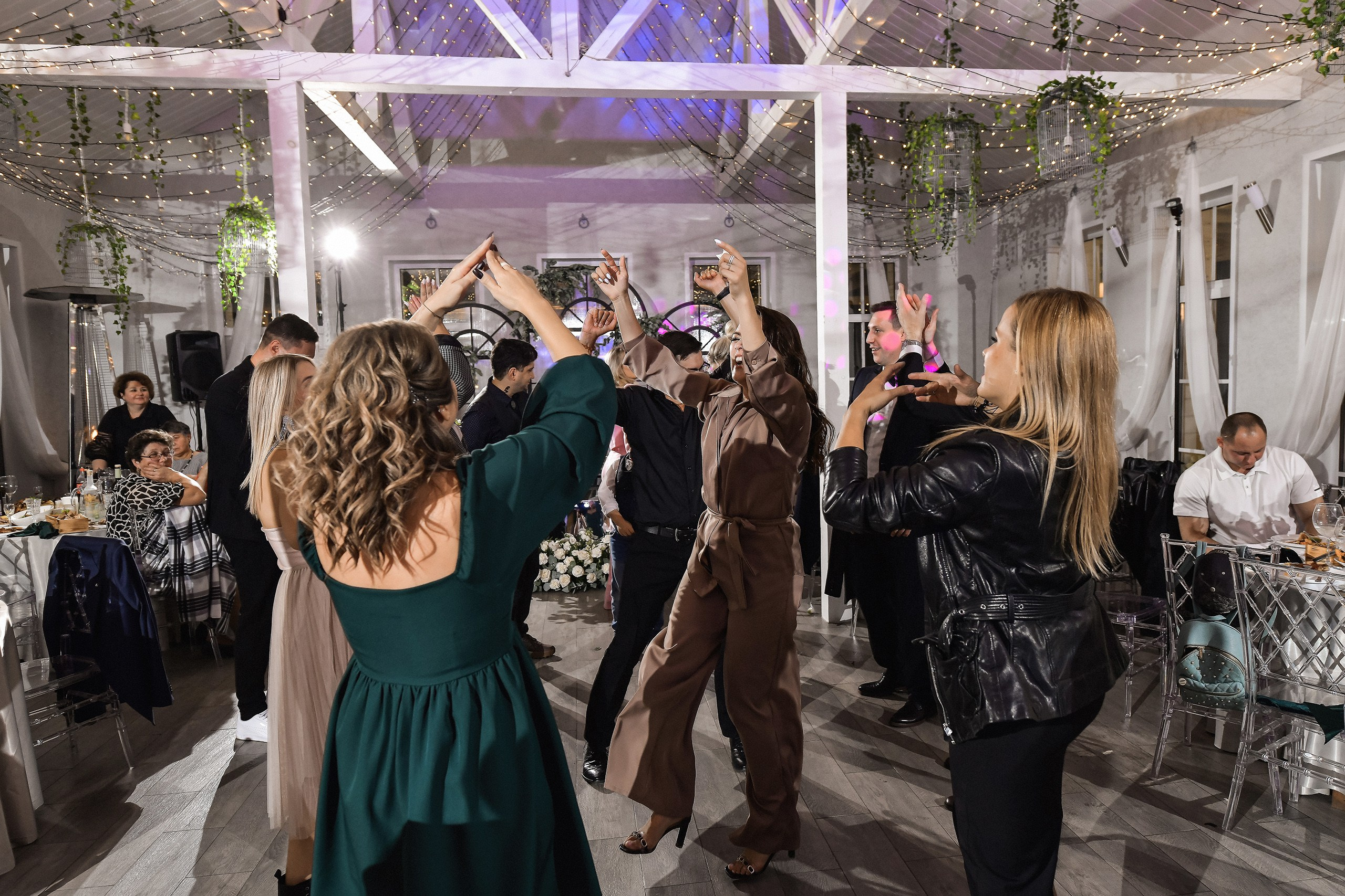 Пример полной отдачи фотографий со свадьбы. 📸 Свадебный и семейный фотограф в Красноярске Тихомиров Евгений | 17 лет опыта | 800+ свадеб