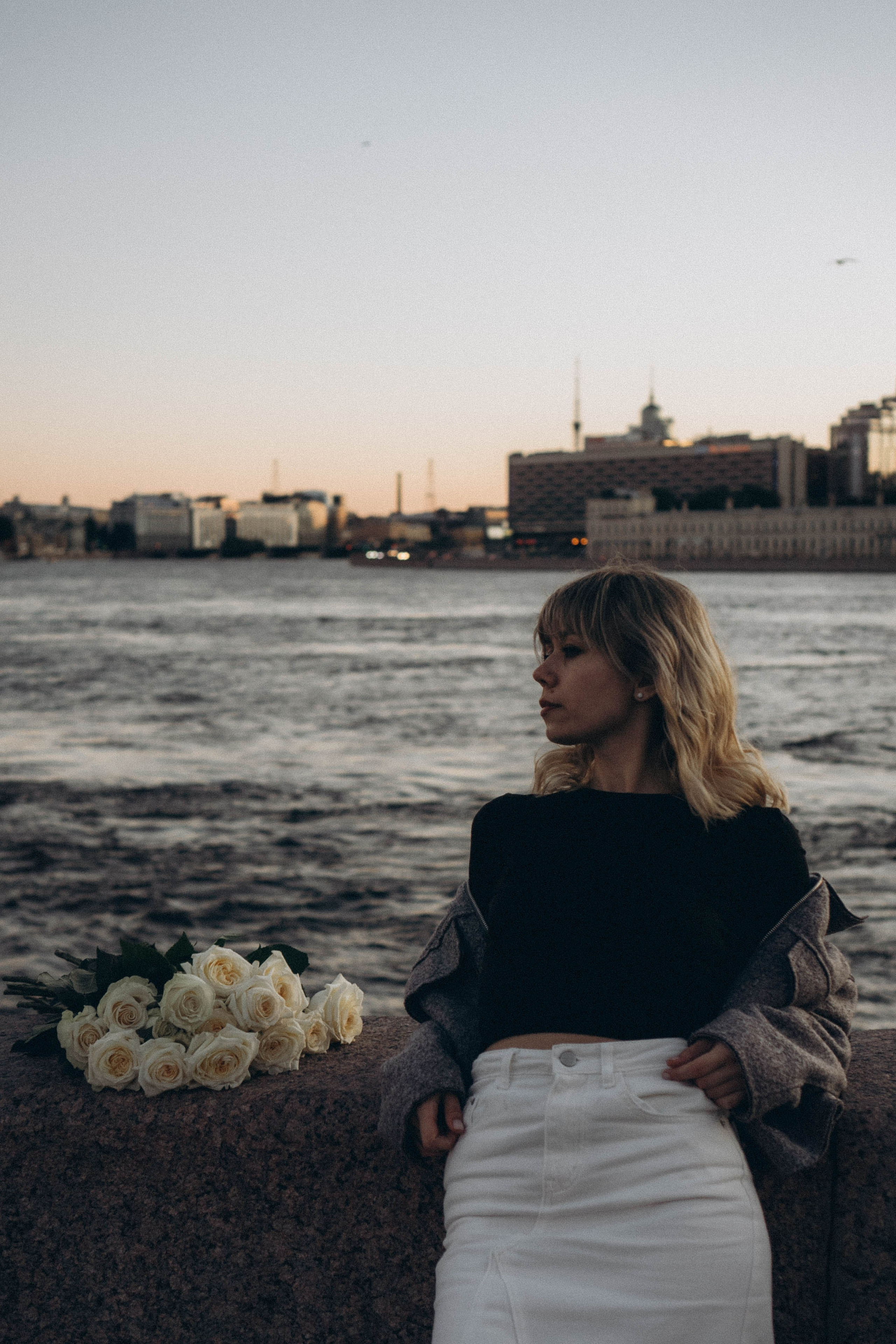 ПРОГУЛКА ПО ГОРОДУ В БЕЛЫЕ НОЧИ (другой вариант). Профессиональный фотограф, Санкт-Петербург — Виктория Богомолова