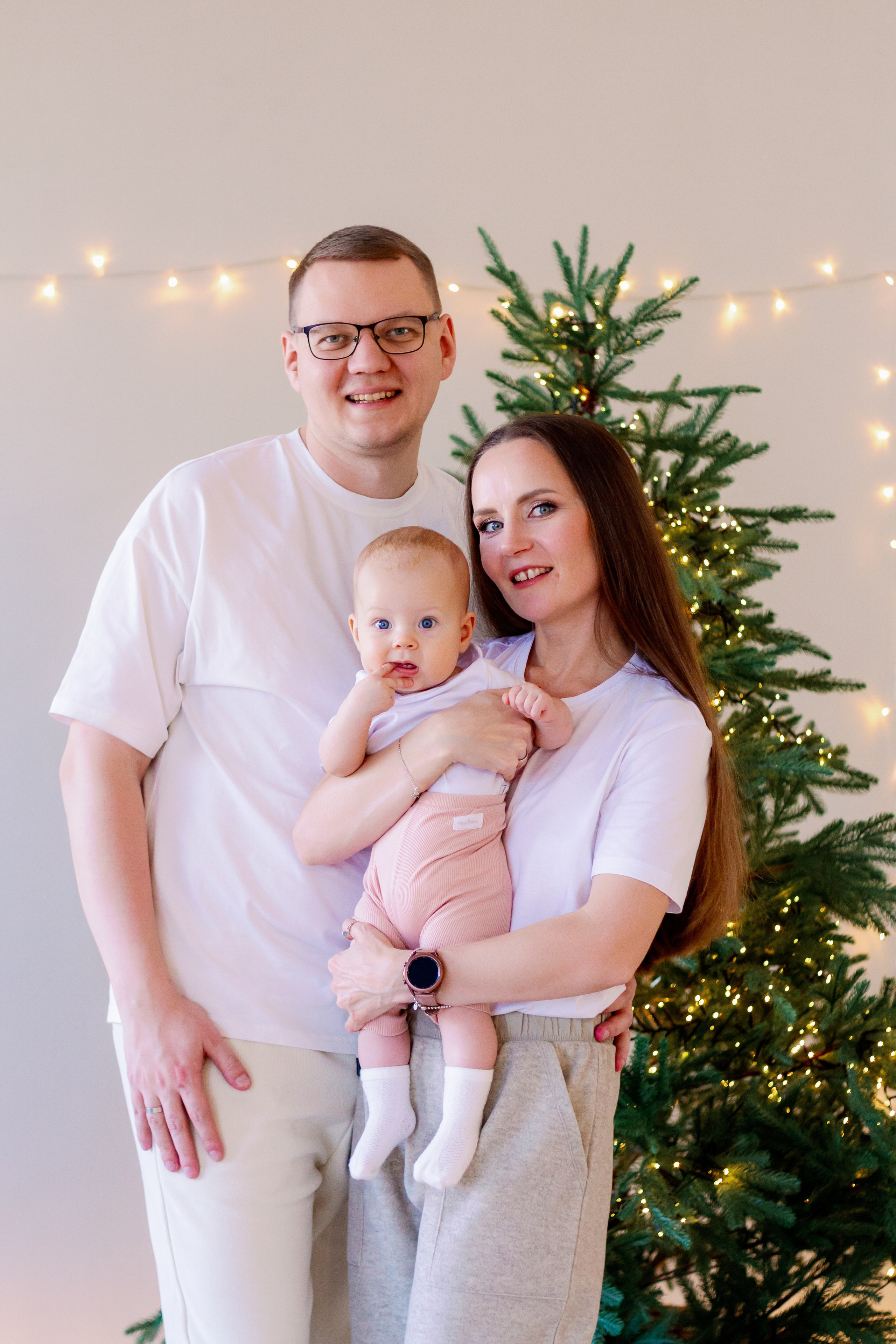 Новогодняя семейная фотосессия с малышом, Екатеринбург. Фотограф в Екатеринбурге Пойгина Елена