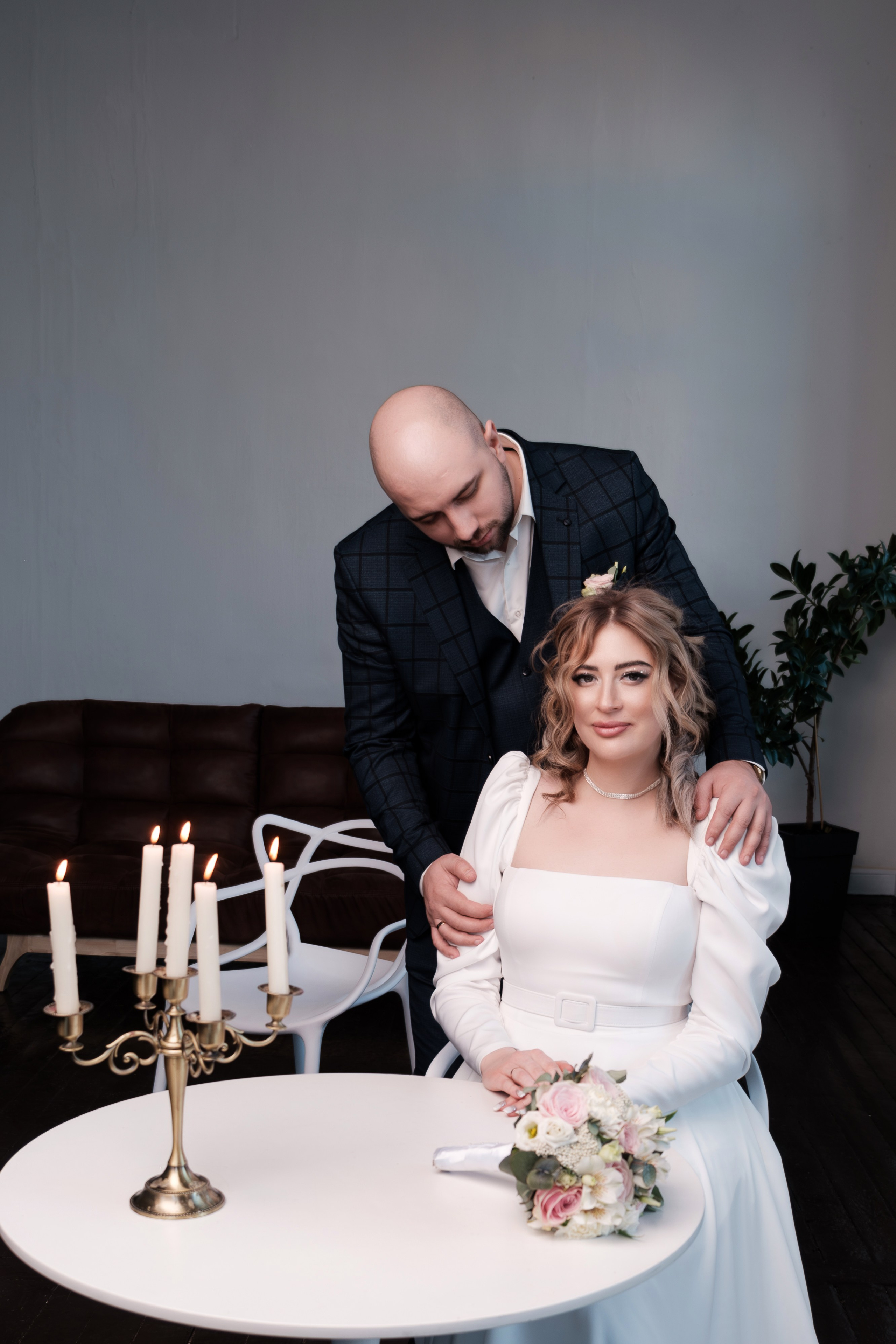 Свадебный фотограф Смоленск, Лучший свадебный фотограф Смоленск, Фотосессия на&nbsp;свадьбе Смоленск, Профессиональная свадебная фотосъемка, Свадебная студия, Бесплатная консультация по&nbsp;свадебной фотосъемке, Индивидуальный подход к&nbsp;каждой паре, Авторская обработка фотографий Свадебные альбомы и&nbsp;фотокниги