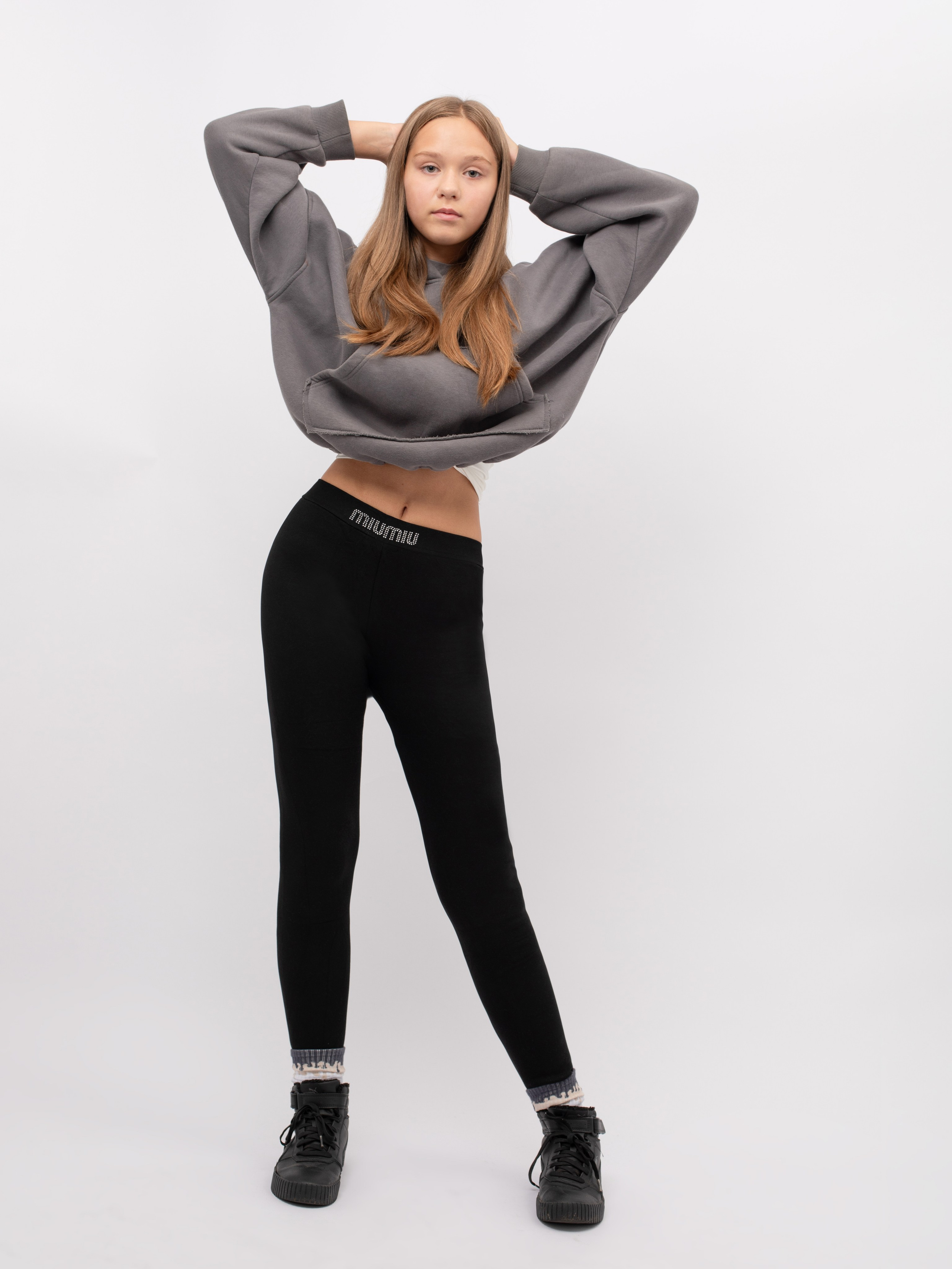 Утепленные лосины. Фотостудия предметной и модельной съёмки для маркетплейсов