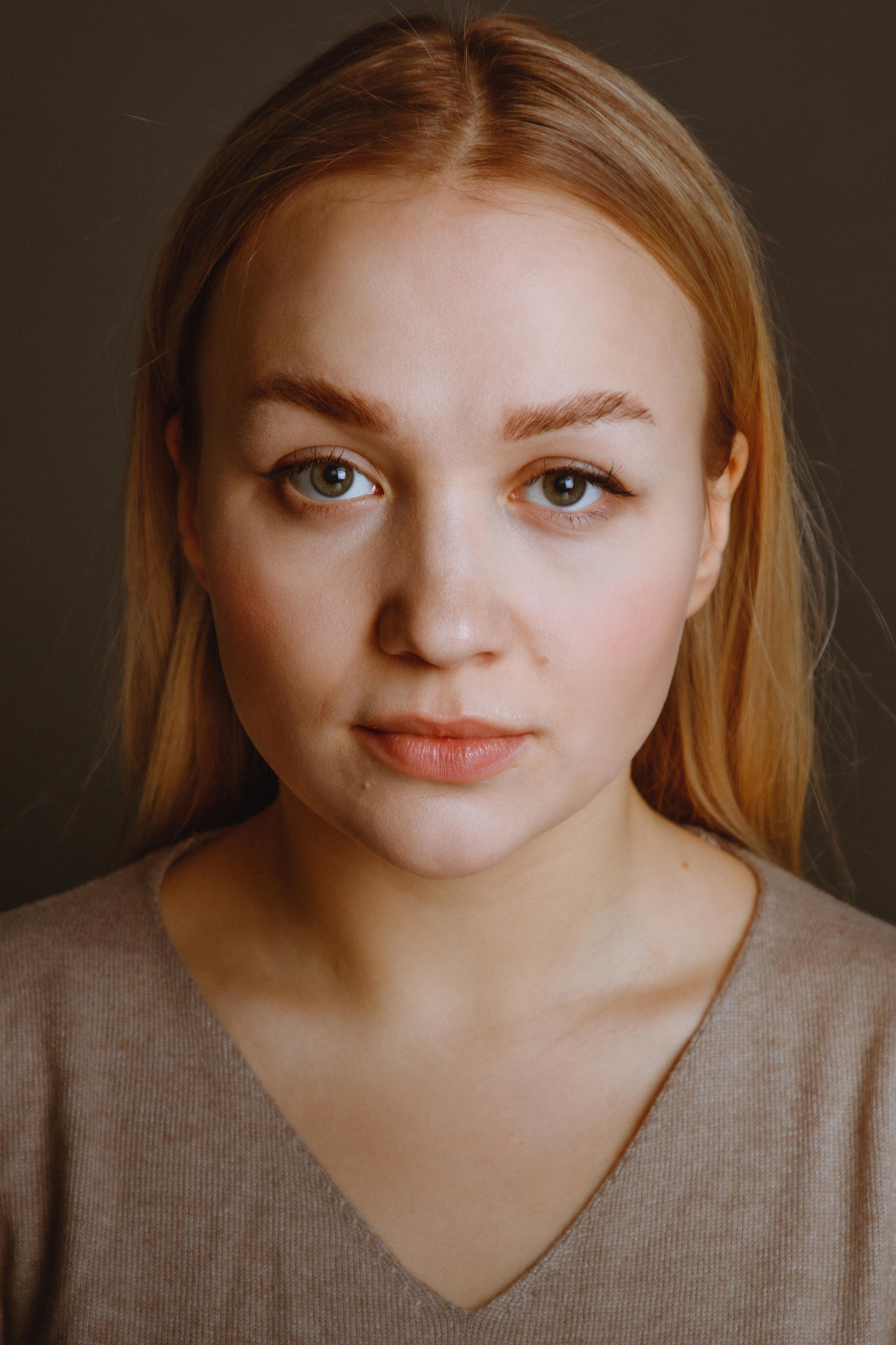 Актерское портфолио, актерский портрет, актриса Алена Павлова, кастинг москва, кастинги в кино