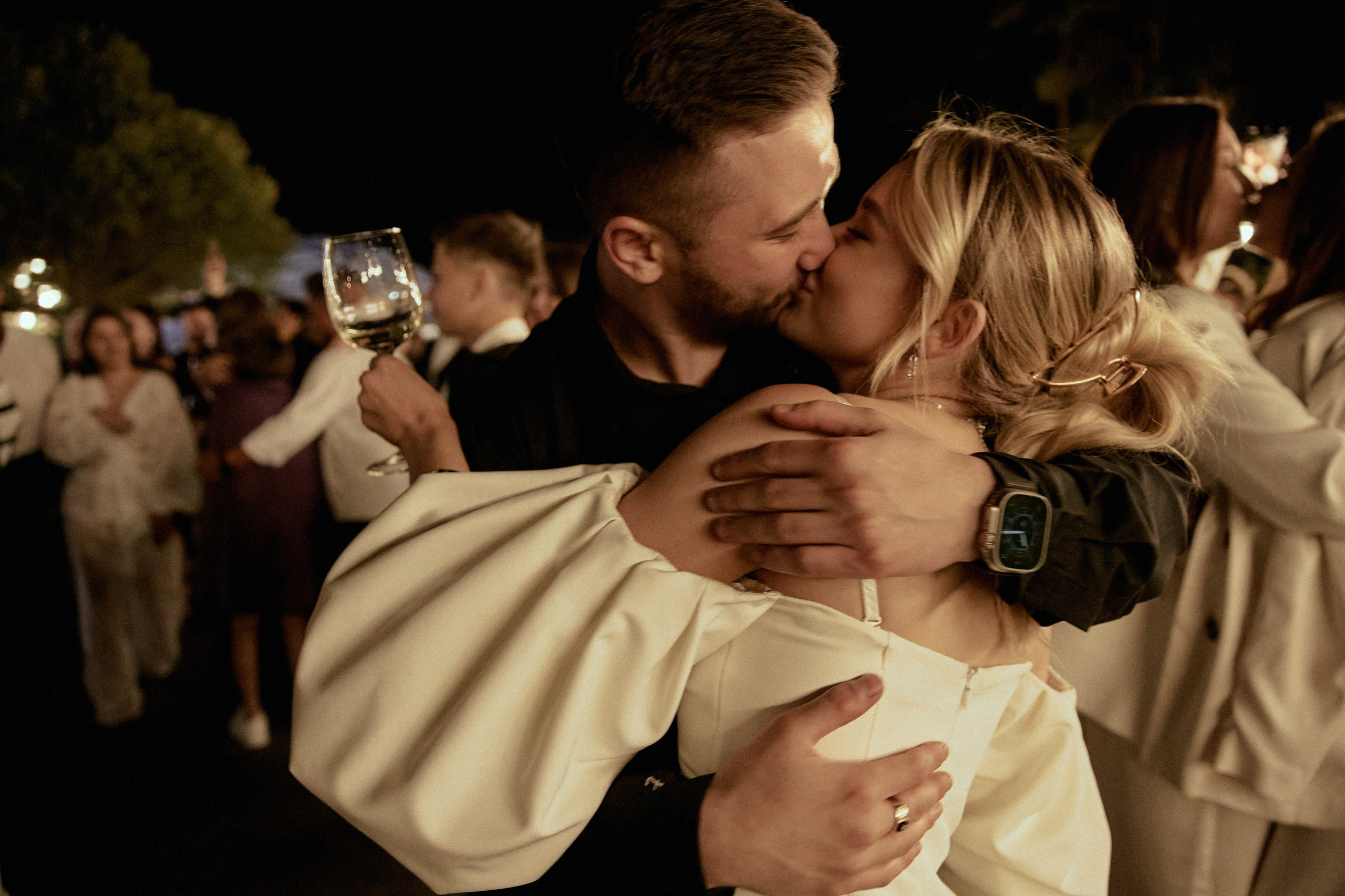 TOTAL BLACK. Дмитрий Мазуркевич: Профессиональный Репортажный Фотограф