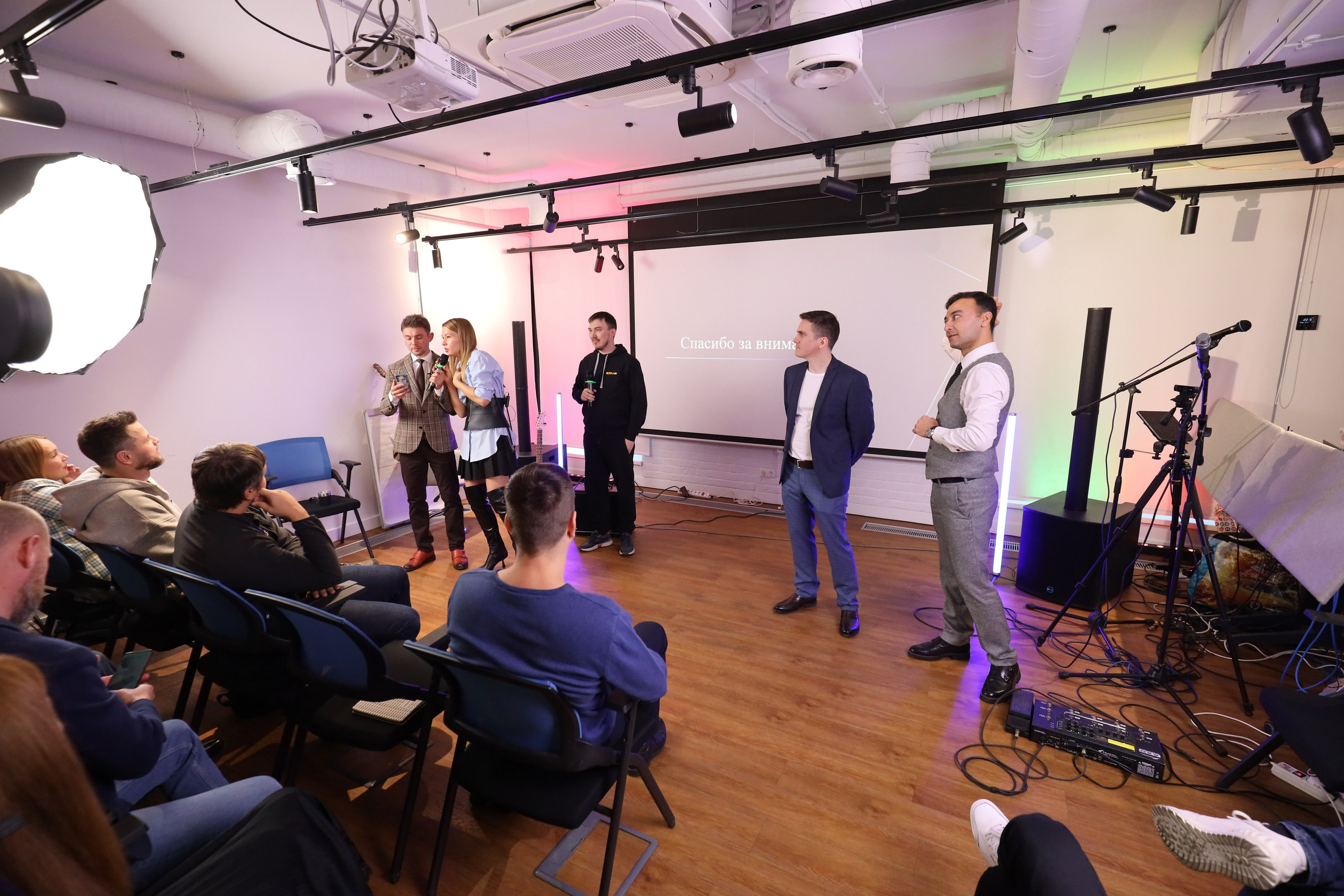 МастерМайнд 1.2. Съемка в студии под ваш запрос, студийные съемки, фотографии архитектурных объектов — Александр Евстигнеев — фотограф Москва