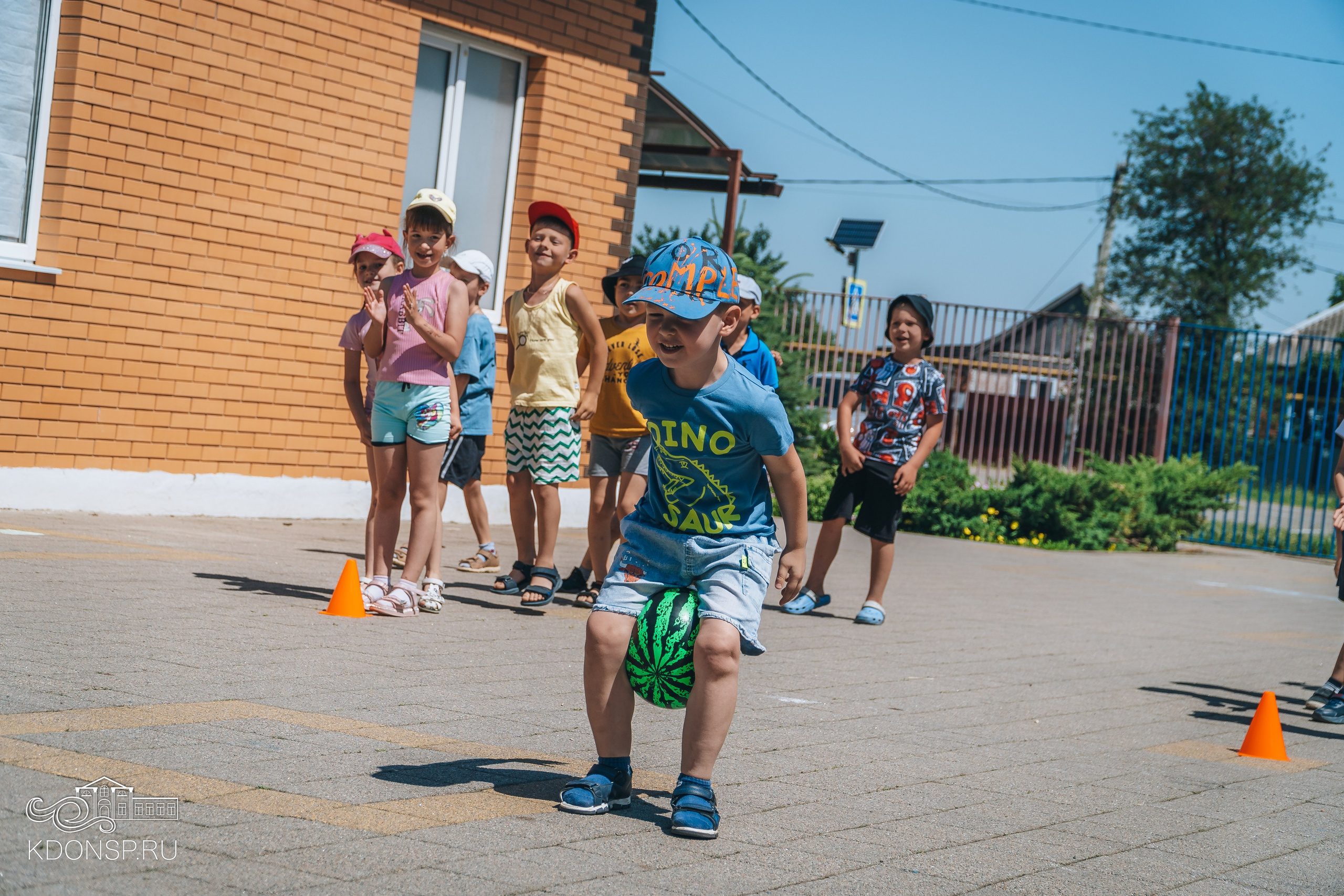 «У нас Родина одна». Новотитаровский Дом культуры