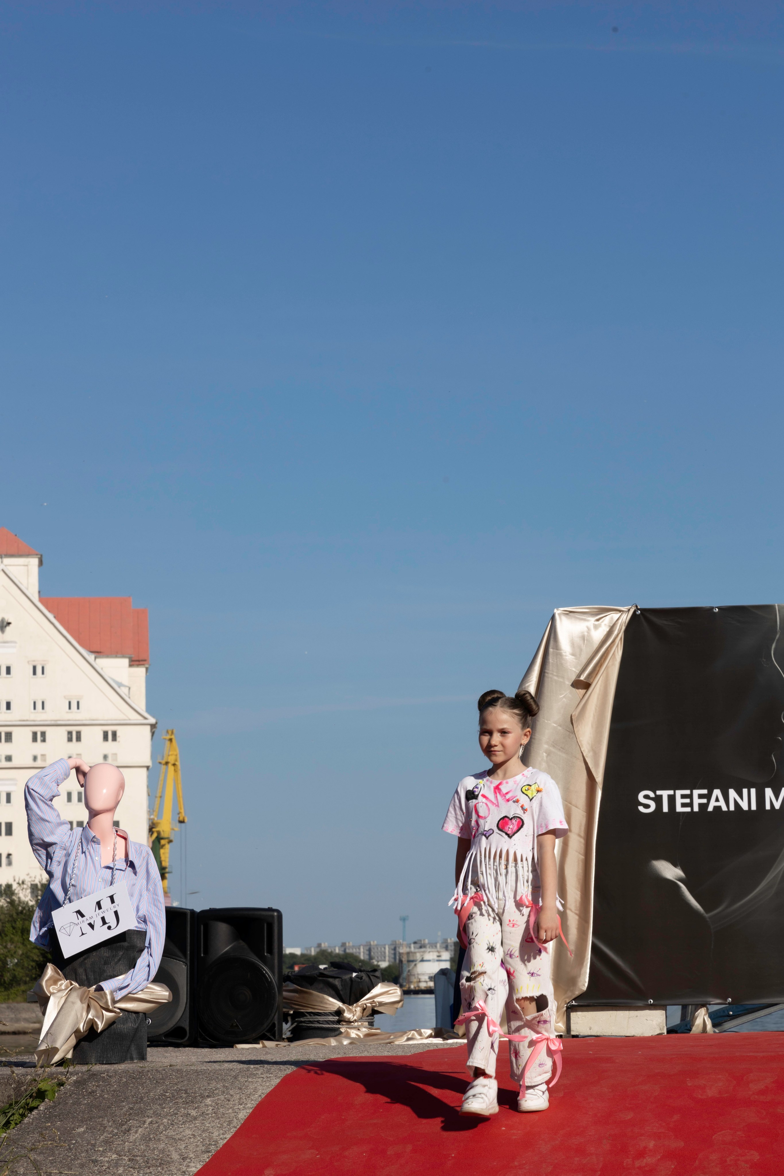 Открытие «FISUN | MIRAM Brand». Olya Posnimay