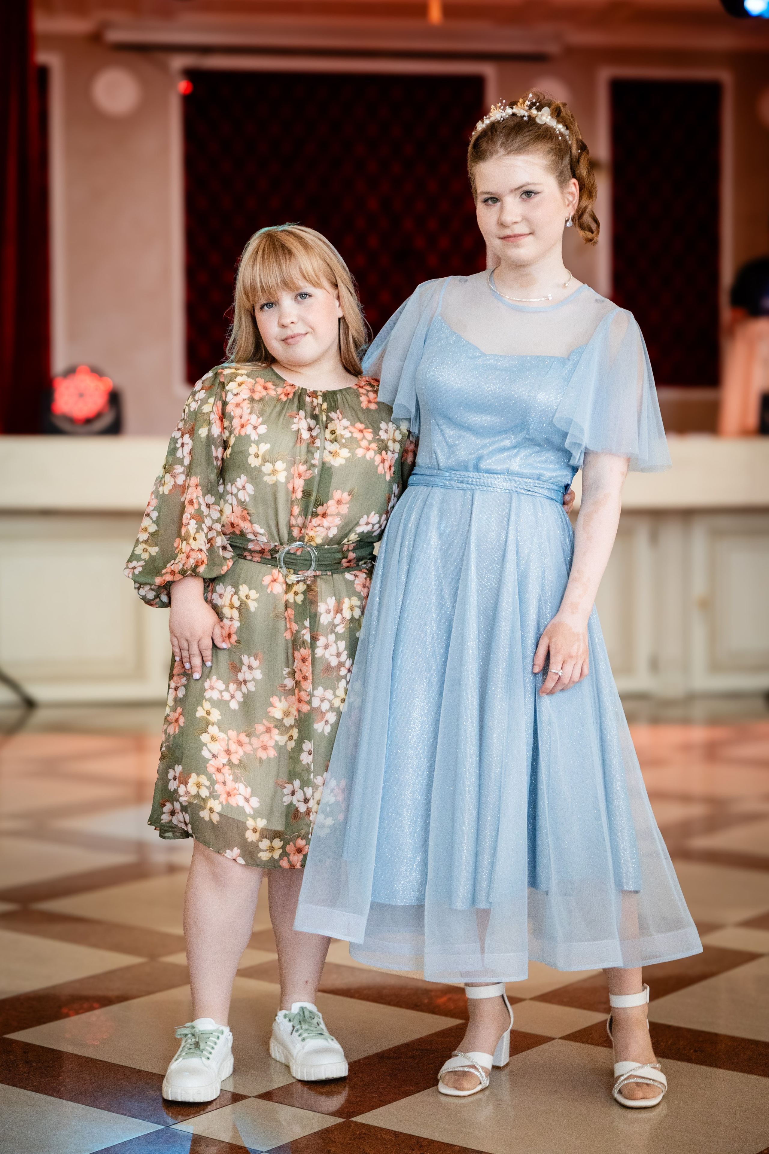 Школьный выпускной. Детский фотограф видеограф в Хабаровске Михаил Орлов