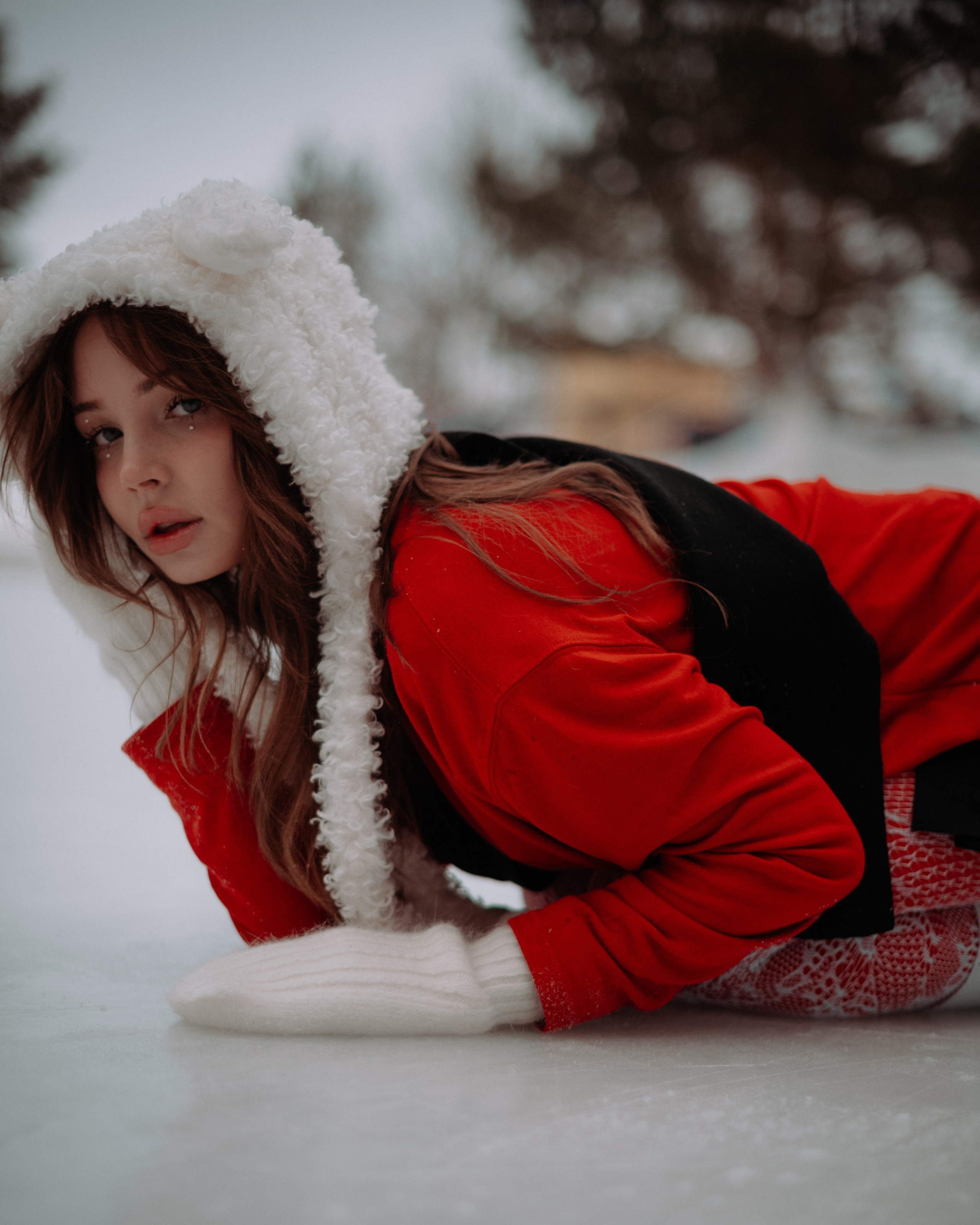 Ирина. Женский фотограф. Создатель украшений ручной работы. Модель