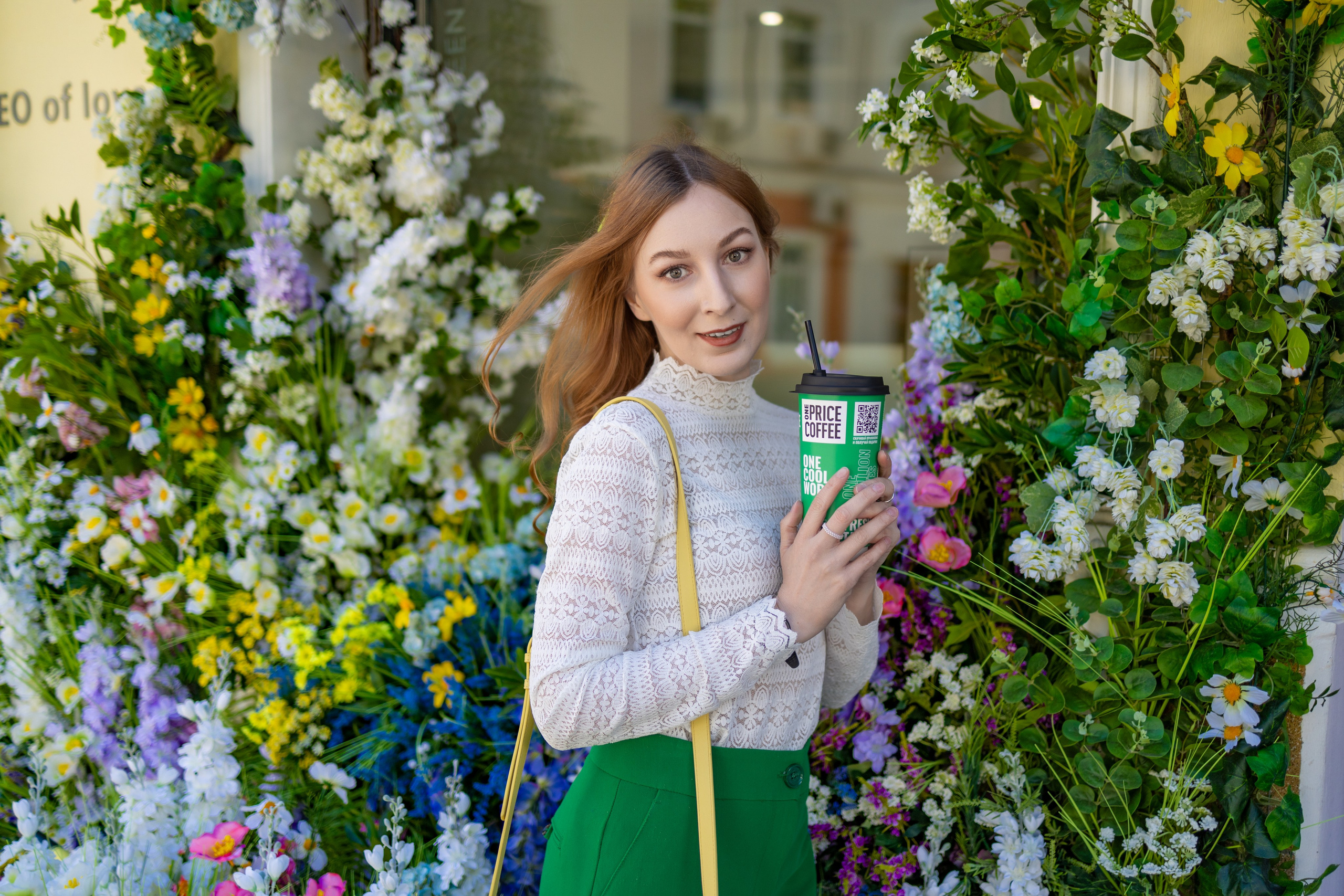 Весенняя прогулка с Еленой по Патриаршим. Репортажный, семейный и студийный фотограф в Москве Демин Алексей