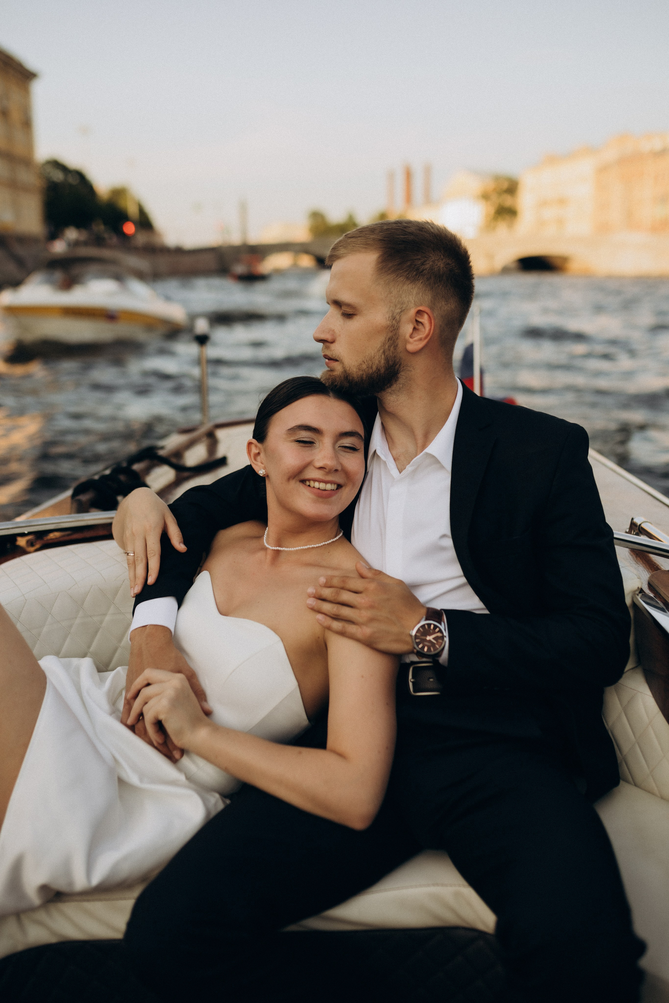 Костя и Лиза|прогулка + катер. Свадебный и love story фотограф в Санкт-Петербурге