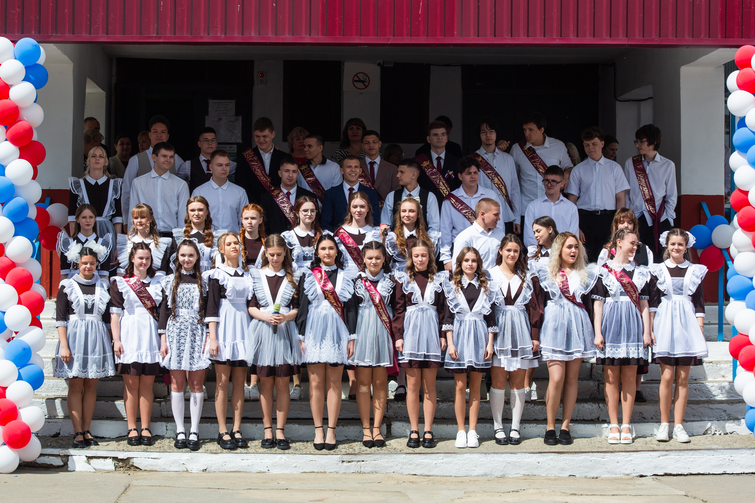 ПОСЛЕДНИЙ ЗВОНОК 2025 9 ШКОЛА Г. МЦЕНСК. Профессиональный фотограф в Мценске и Орловской области