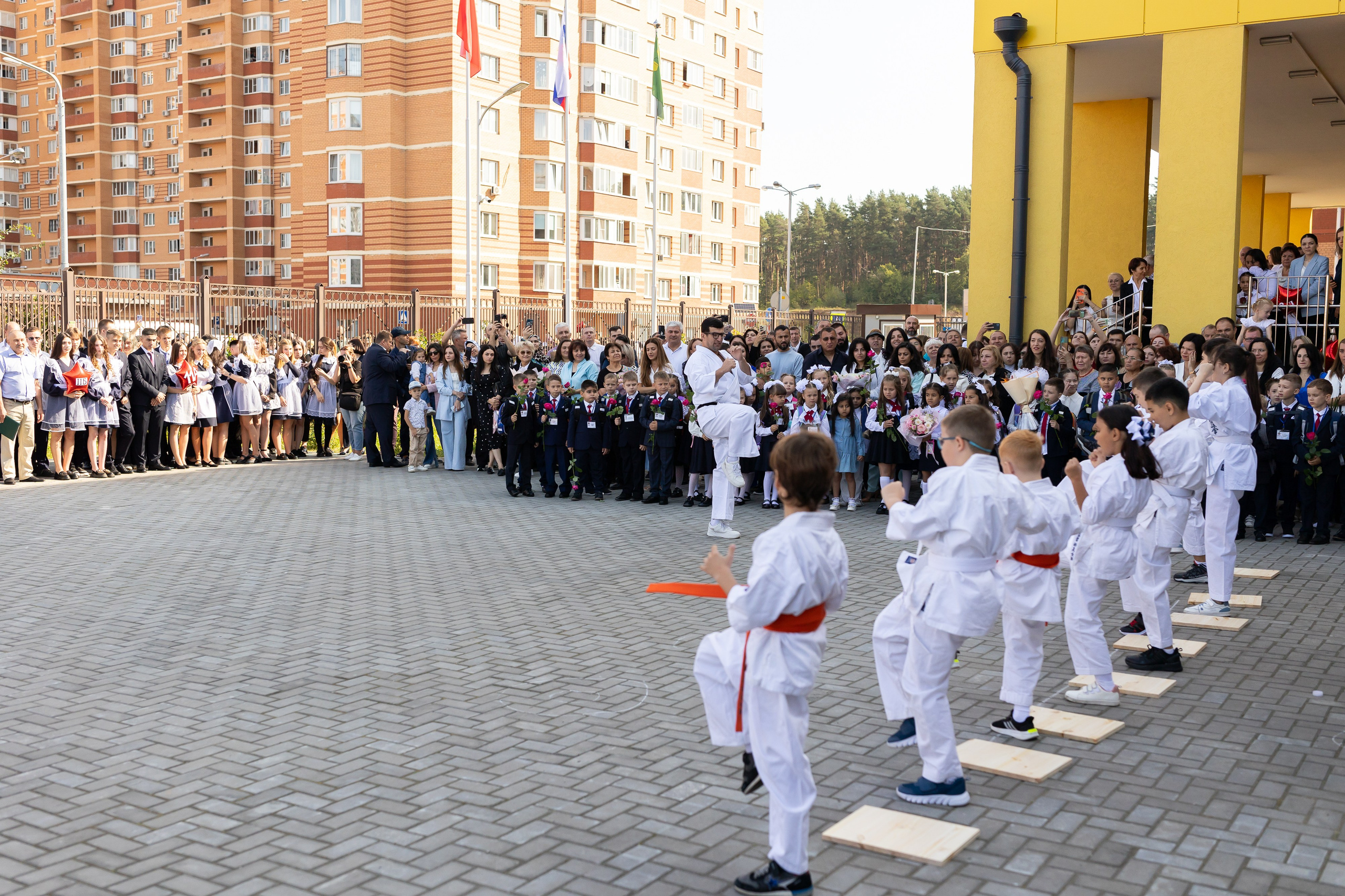 Линейка 1 сентября. Профессиональный Фотограф в Москве Андрей Славнов