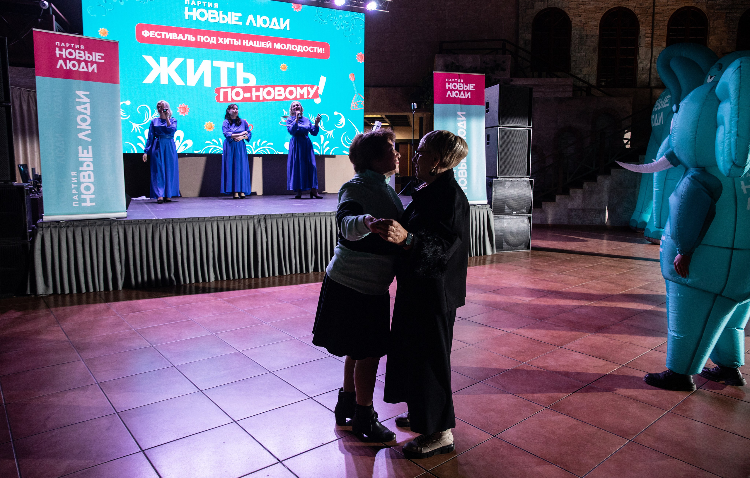 Жить по-новому 2026. Репортажный и свадебный фотограф в Челябинске Елисеев Павел