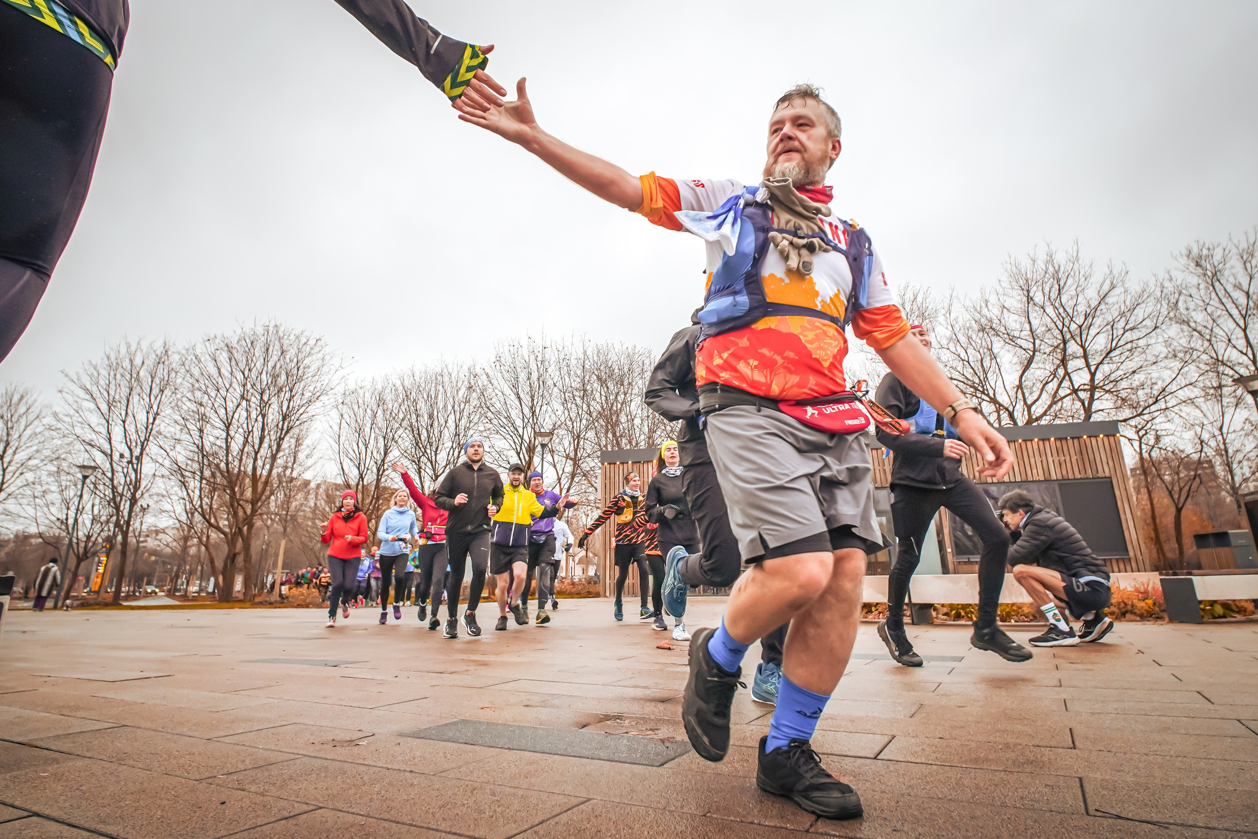 #марафонудома #яuzarun 2024 2-я петля, группа 6:30. Роман Капилюшов. Бег. Фото. Видео. г. Люберцы