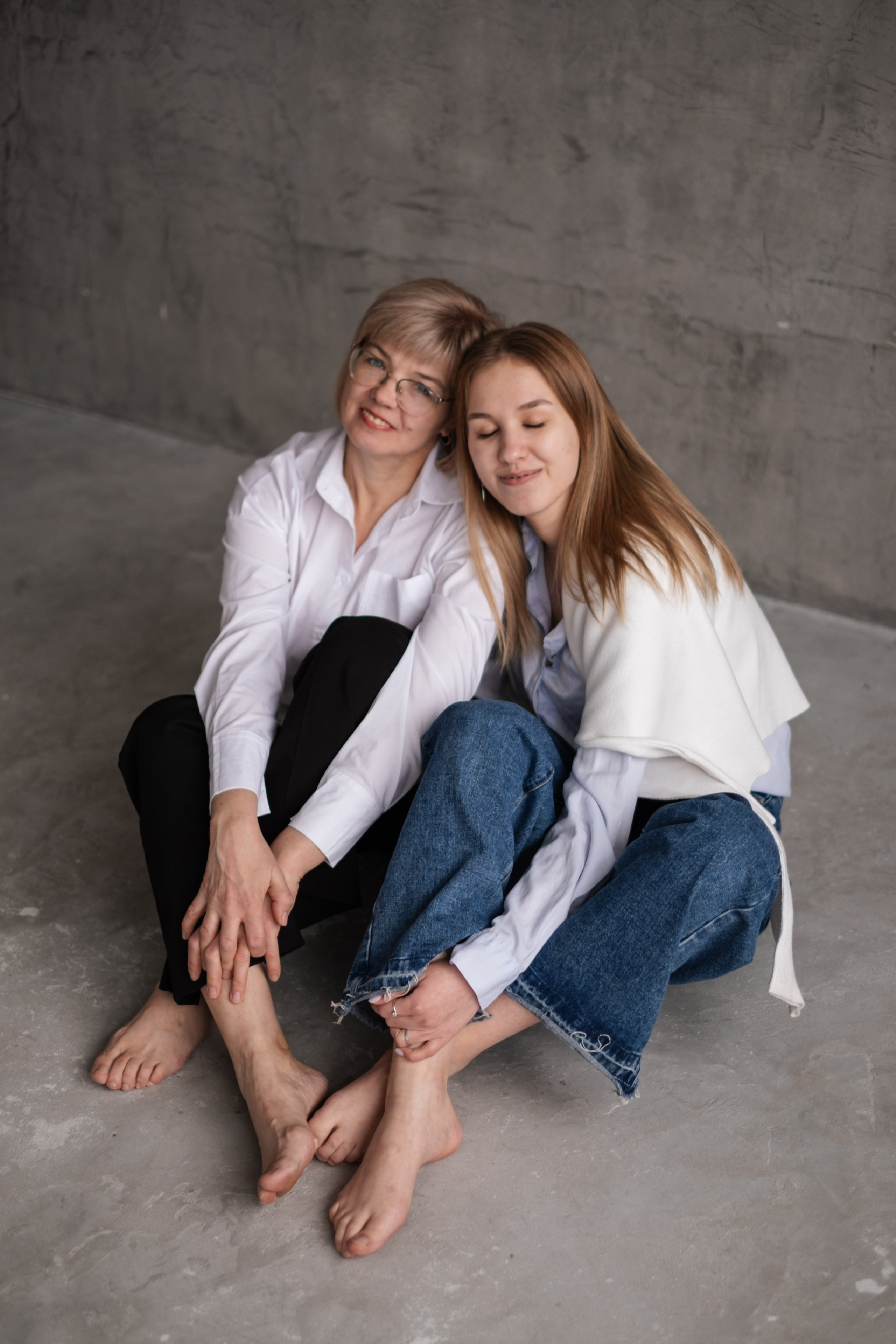 Наталья и Оля | мама и дочь в студии. Фотограф в Новосибирске Диана Ильиных