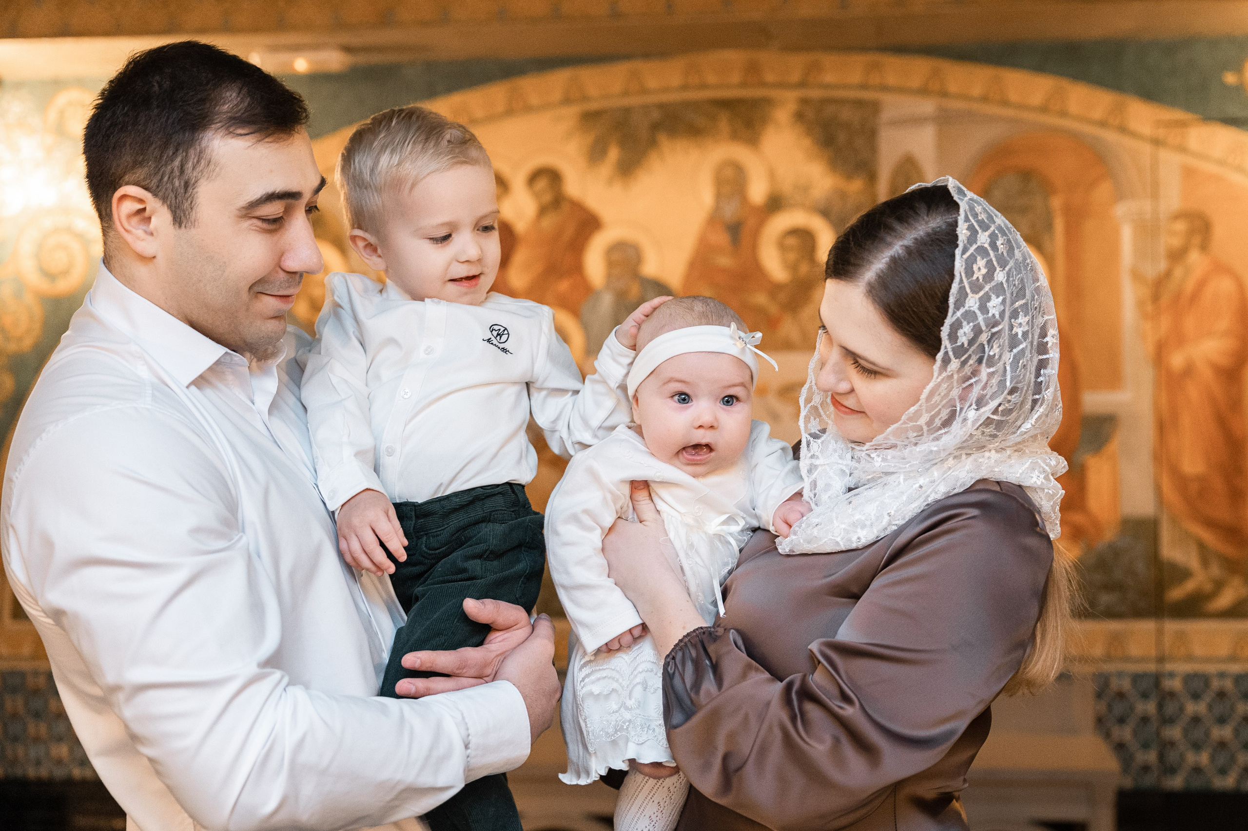 Крещение Евы. Фотограф Крещение, Выписка москва
