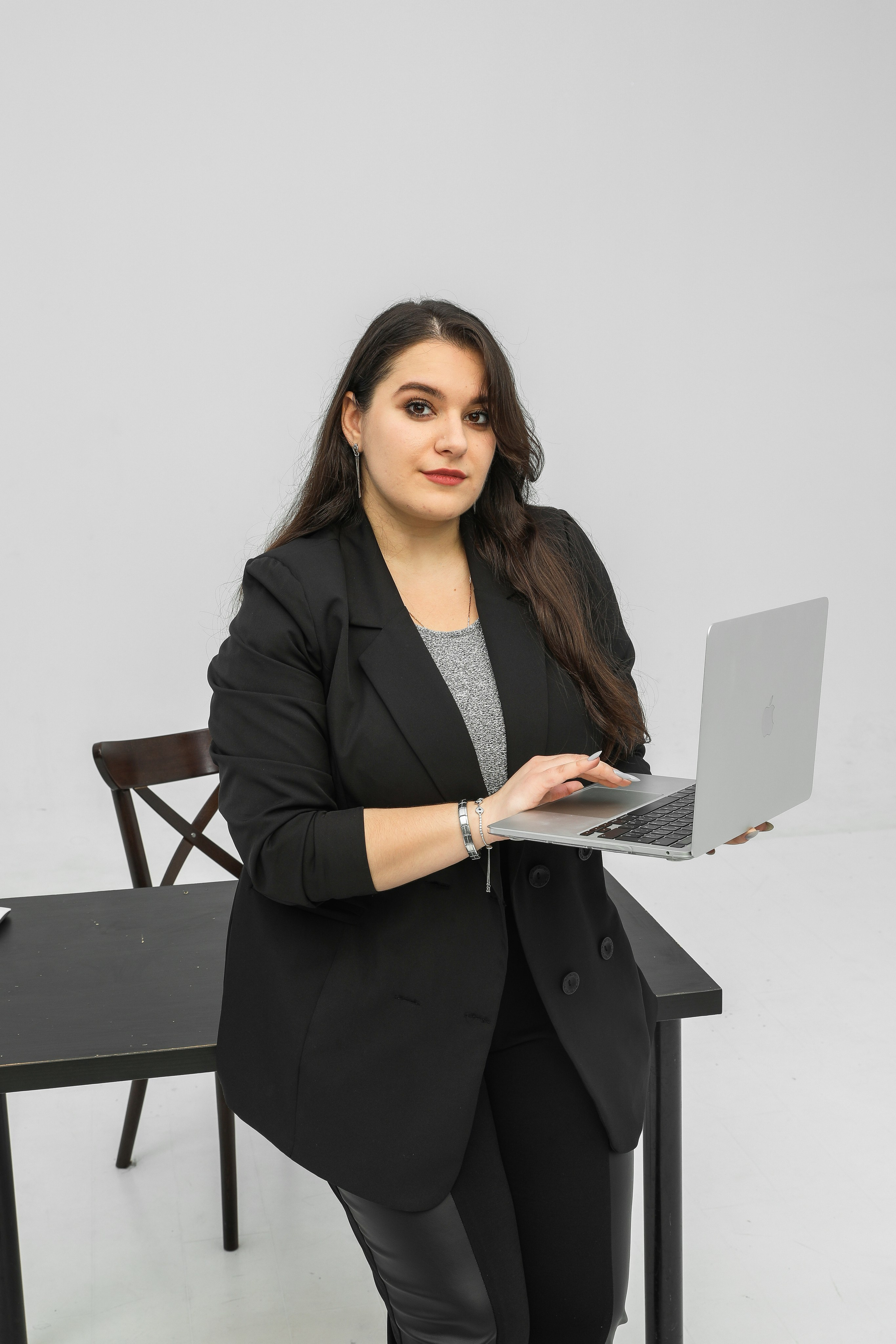 Федеральная компания GLEBOVA GLOBAL. Photographer Viktoriya Markushina «My world throug»