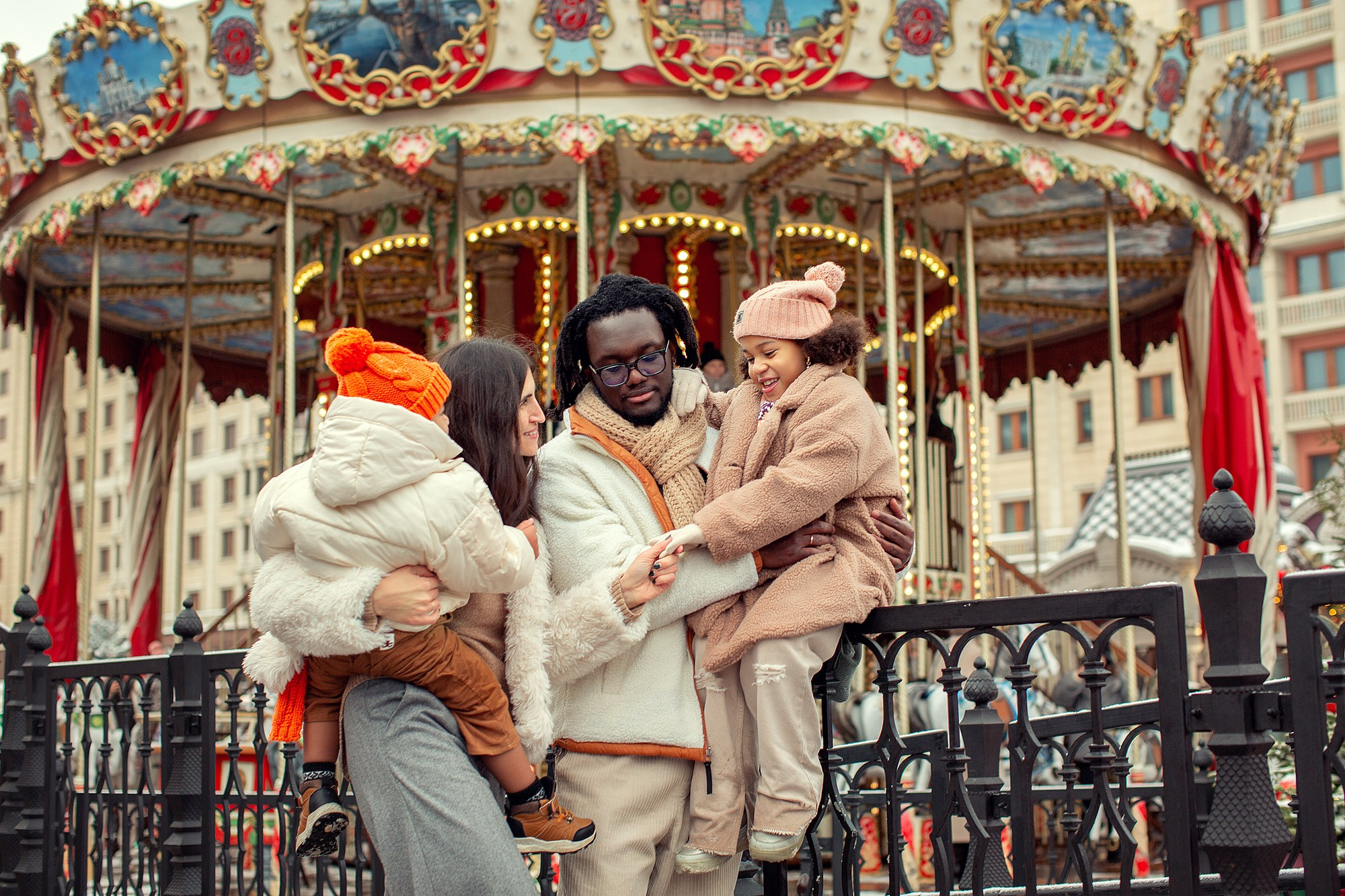 Яркая новогодняя Фотосессия на ярмарке. Tatyana Nadezhdina Family photographer