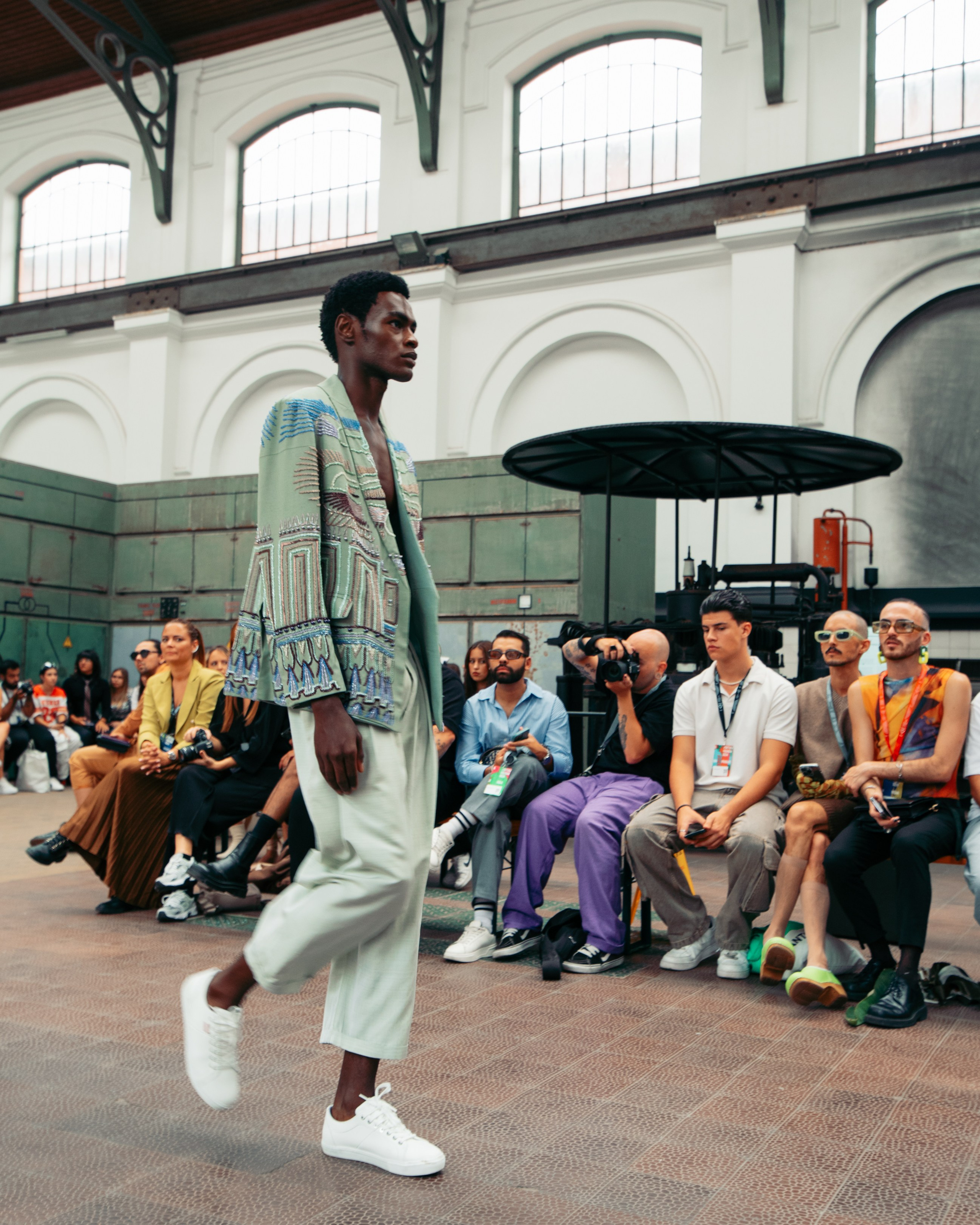 PORTUGAL FASHION WEEK SEPTEMBER 2023. Anastasiia Antoniuk portrait, family and couple photographer, Portugal