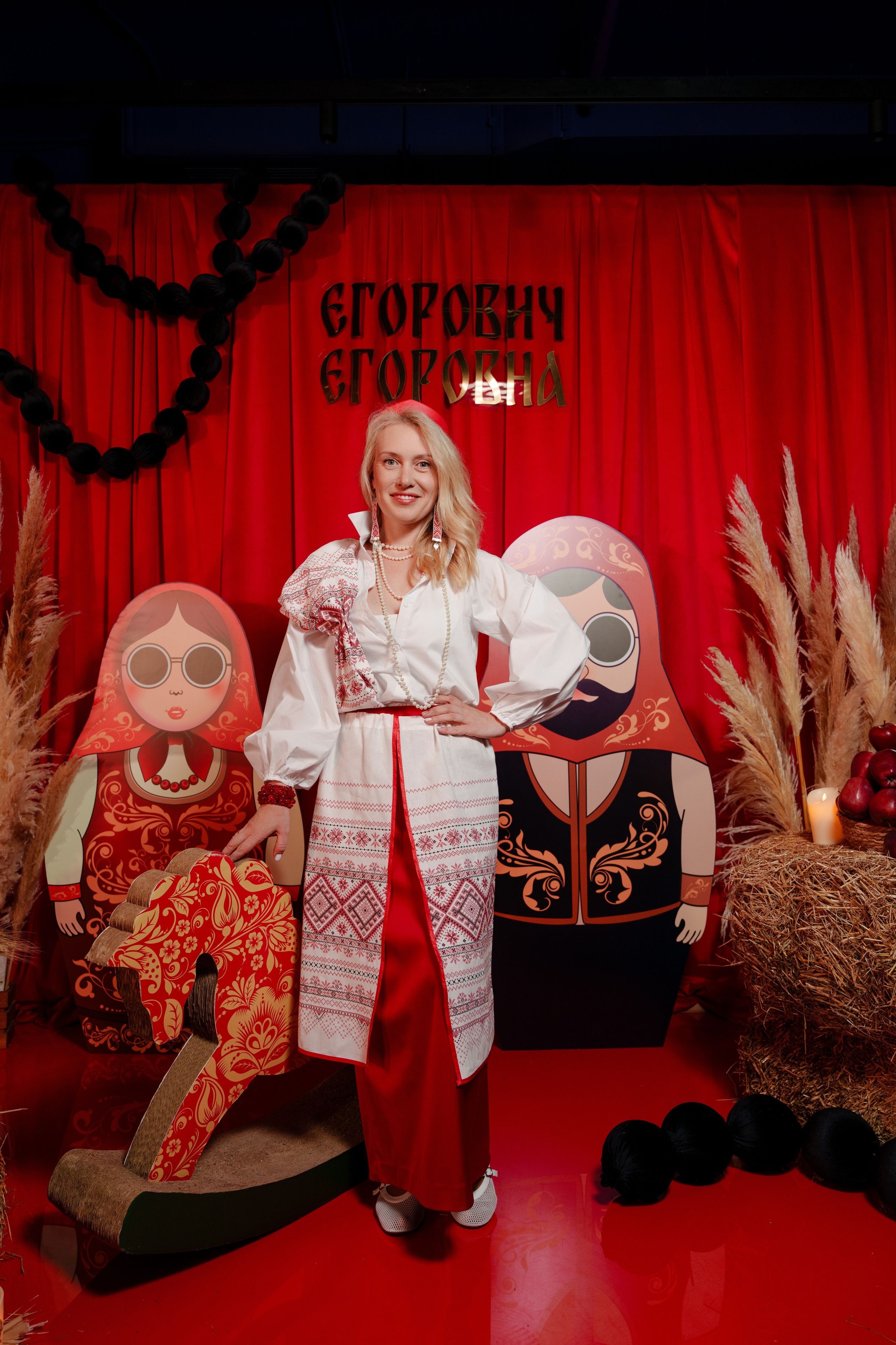 Репортажный фотограф на гендер пати в славянском стиле в Москве. Репортажный фотограф Москва Сергей Дружинин