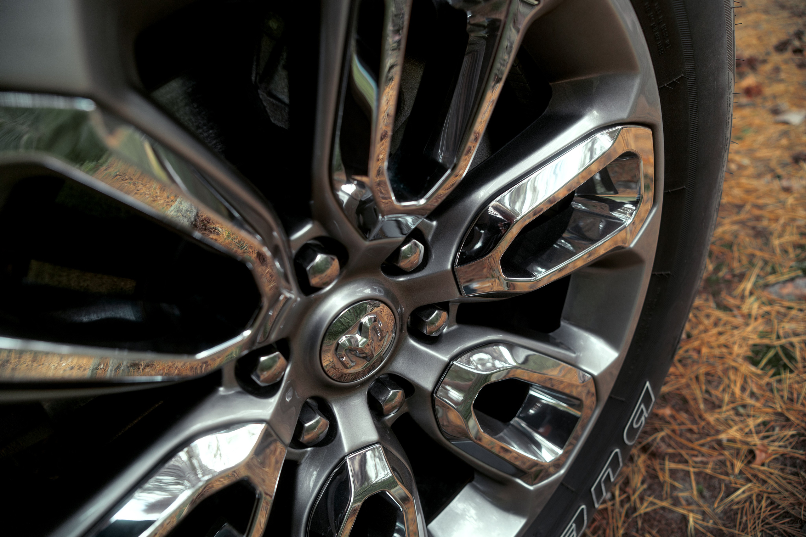 Фотографии RAM 1500 Laramie