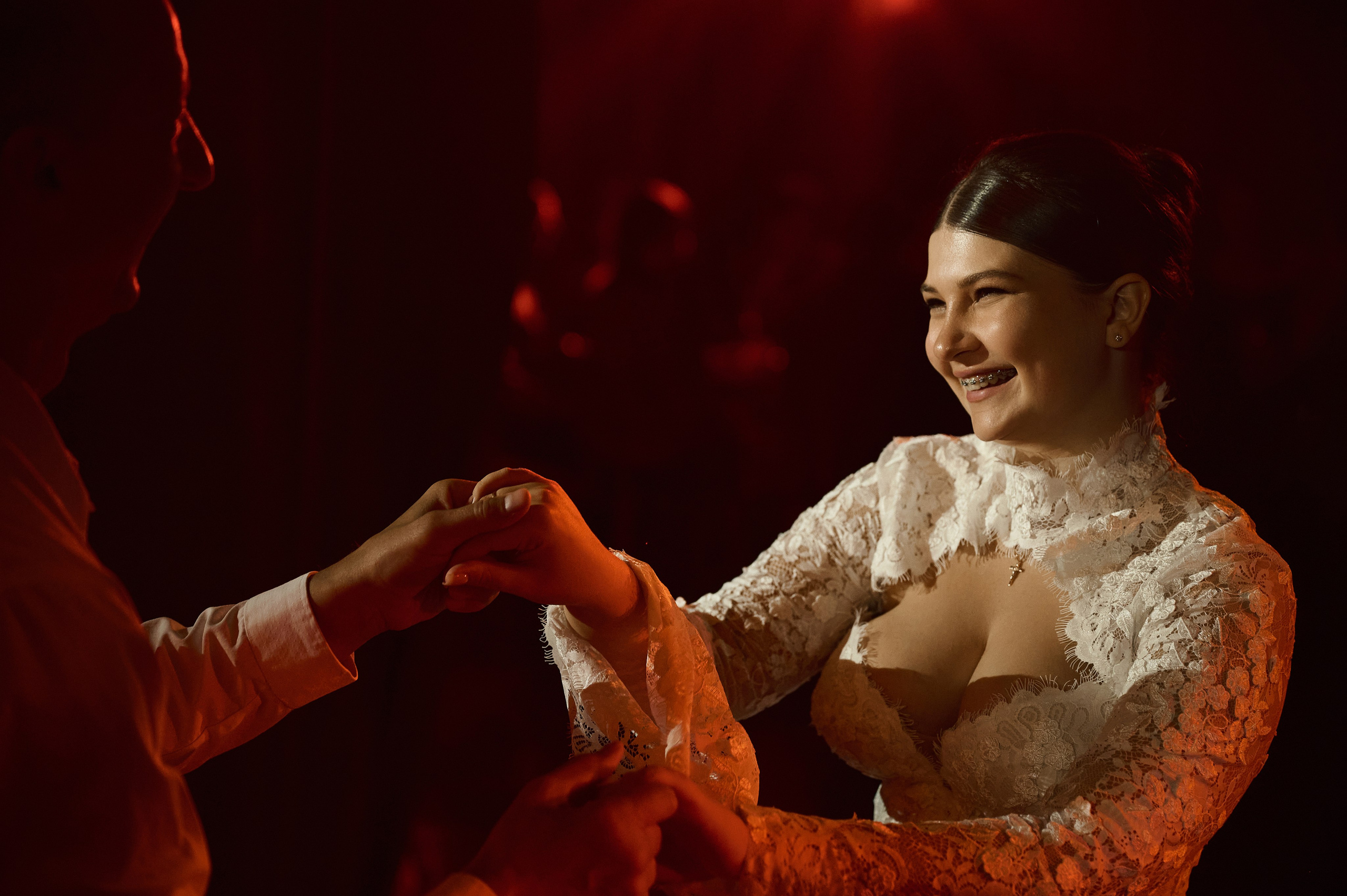 Свадебный фотограф в Брянске - фотограф на свадьбу. Свадебный и портретный фотограф в Брянске Скепская Лилия