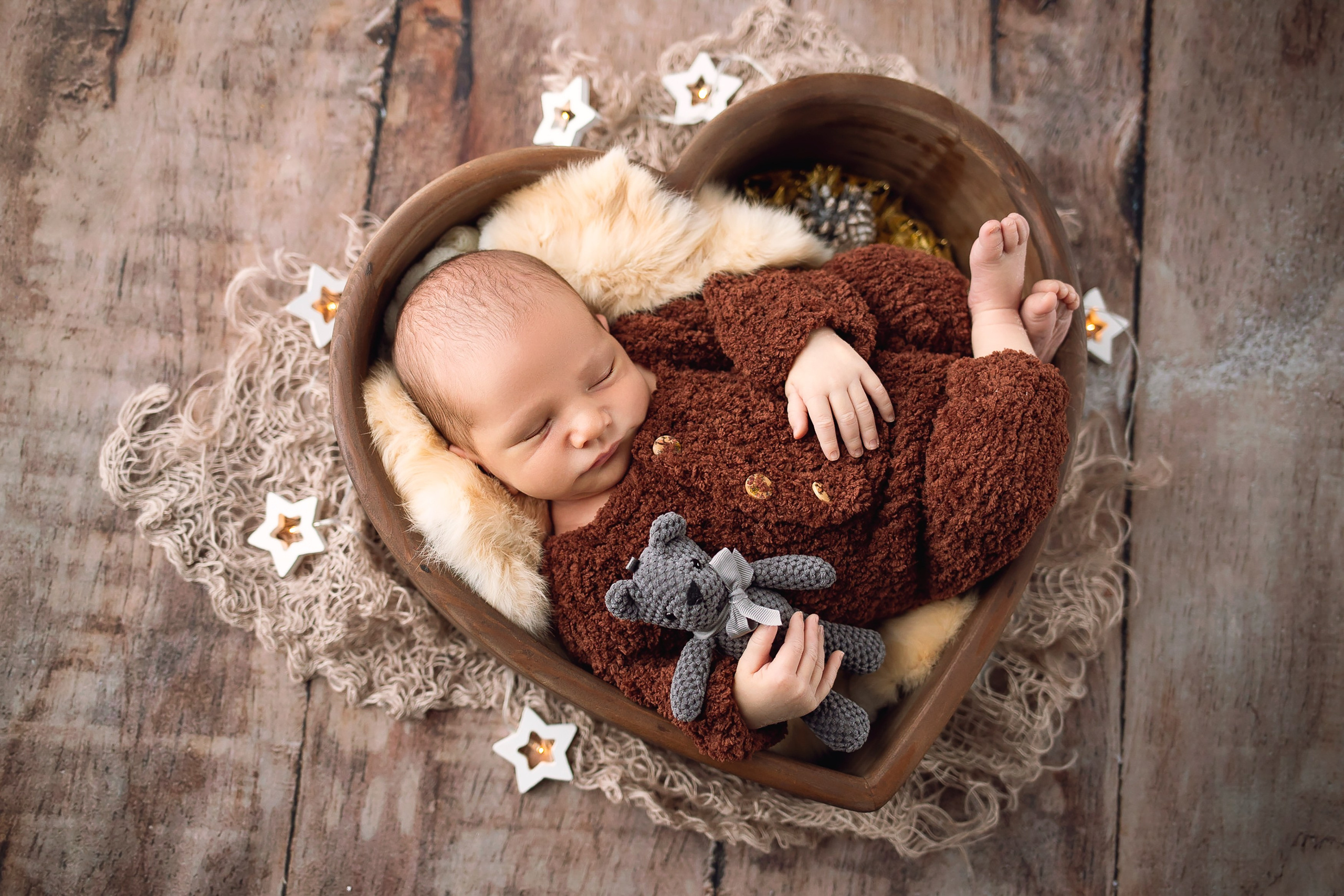 Фотосессия новорожденного. Фотограф новорожденных в Новосибирске