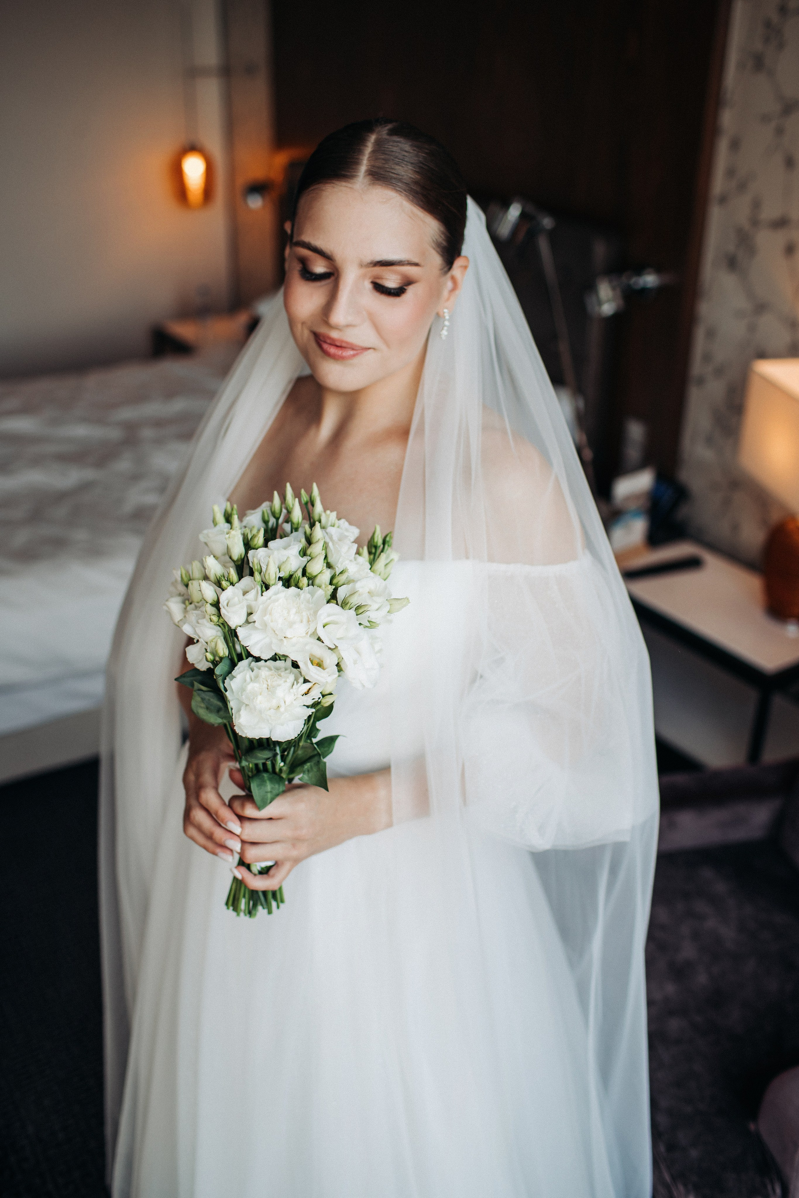 Vlad & Nadya (Saint-Petersburg, Russia). Destination wedding photographer Peter Letu