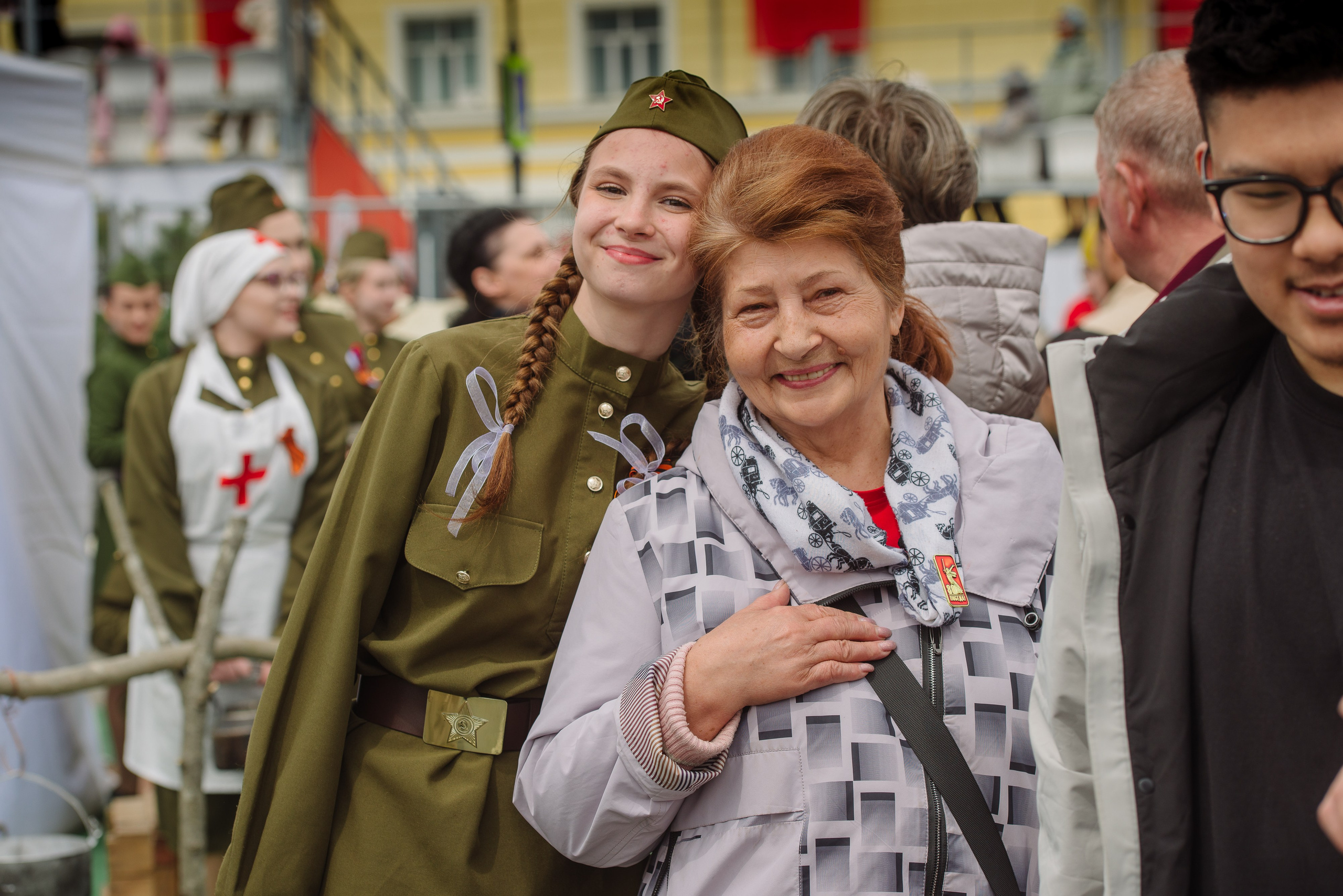 9 мая Центральная плащадь. Фотограф Мария Каюрова