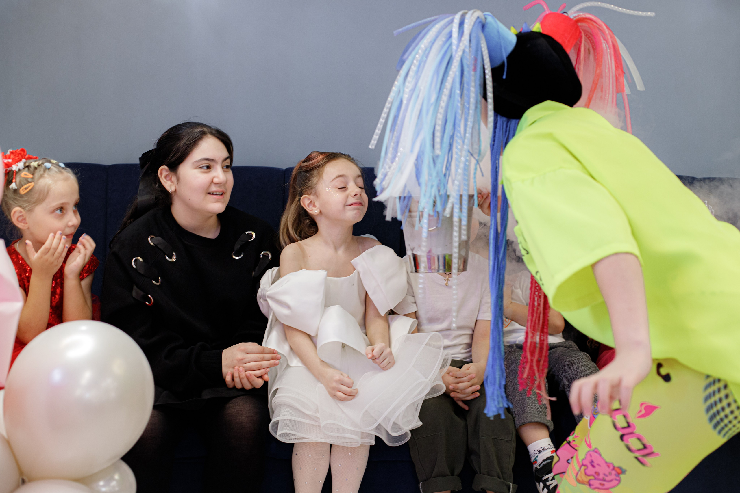 ASIA'S BIRTHDAY PARTY. Photokarish