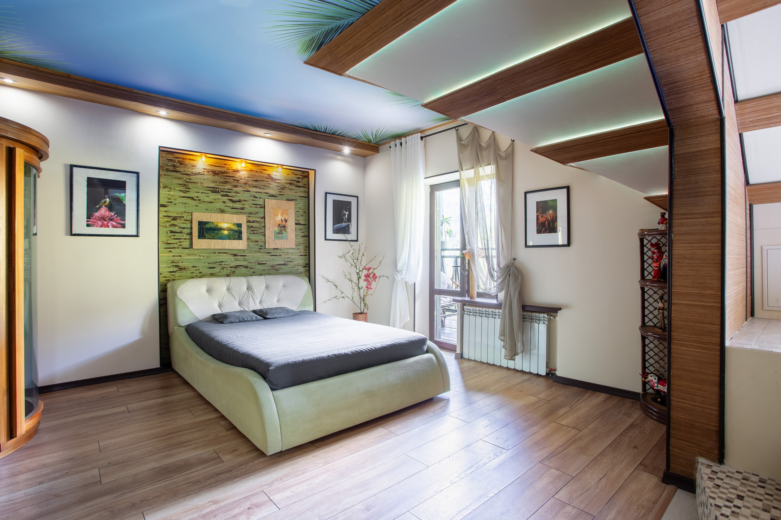 Квартира для продажи в городе Дивногорске с хоумстейджингом. Интерьерный фотограф и ретушер в Красноярске Денис Антропов